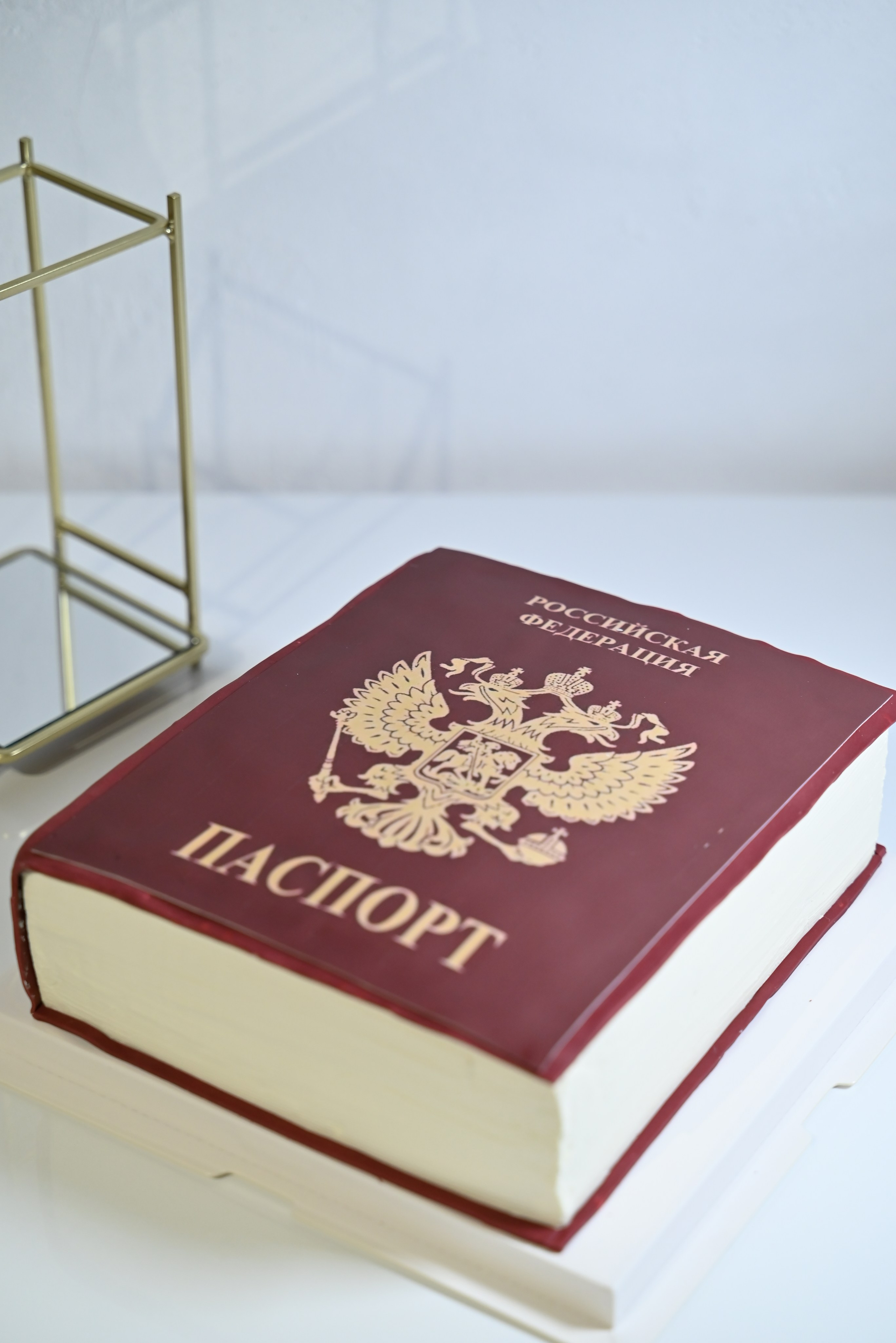 Праздничные семейные торты. Свадебные торты в Ростове-на-Дону