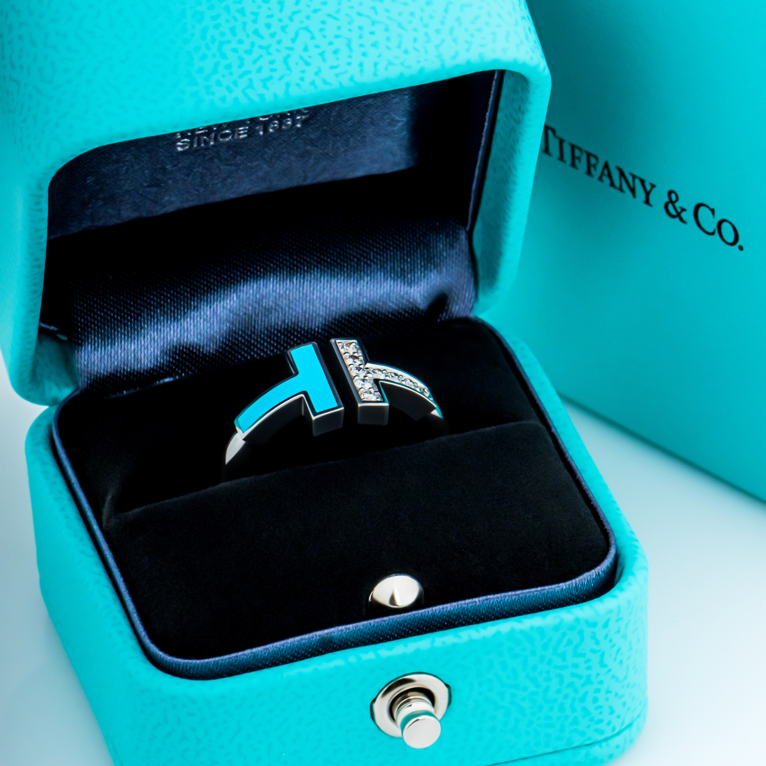 Ювелирные украшения. Фотограф ювелирных украшений в Санкт-Петербурге Воробьева Мария