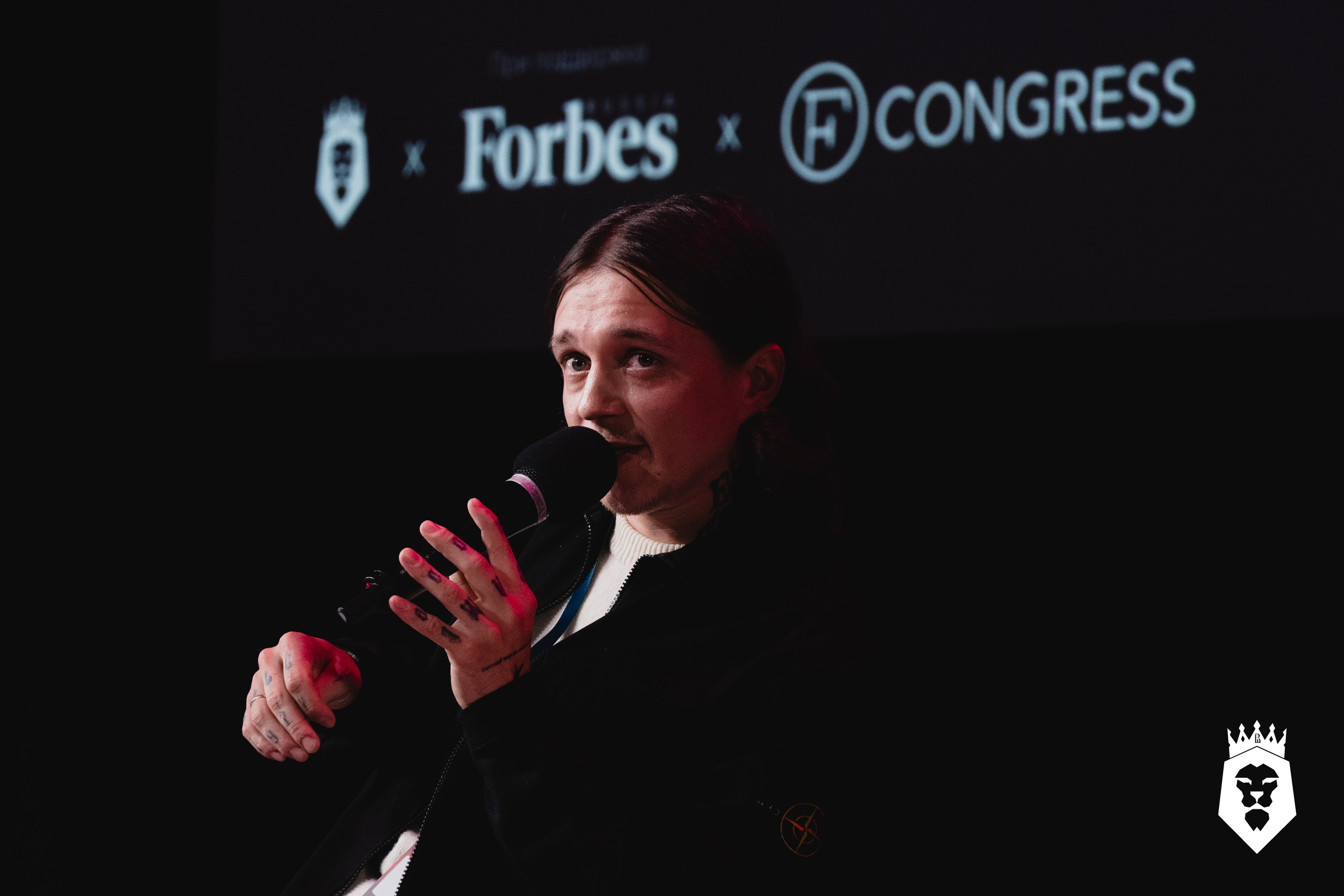 Forbes x Бизнес-клуб ВШЭ Инсайт-форум. Портретный фотограф в Москве Саша Юта
