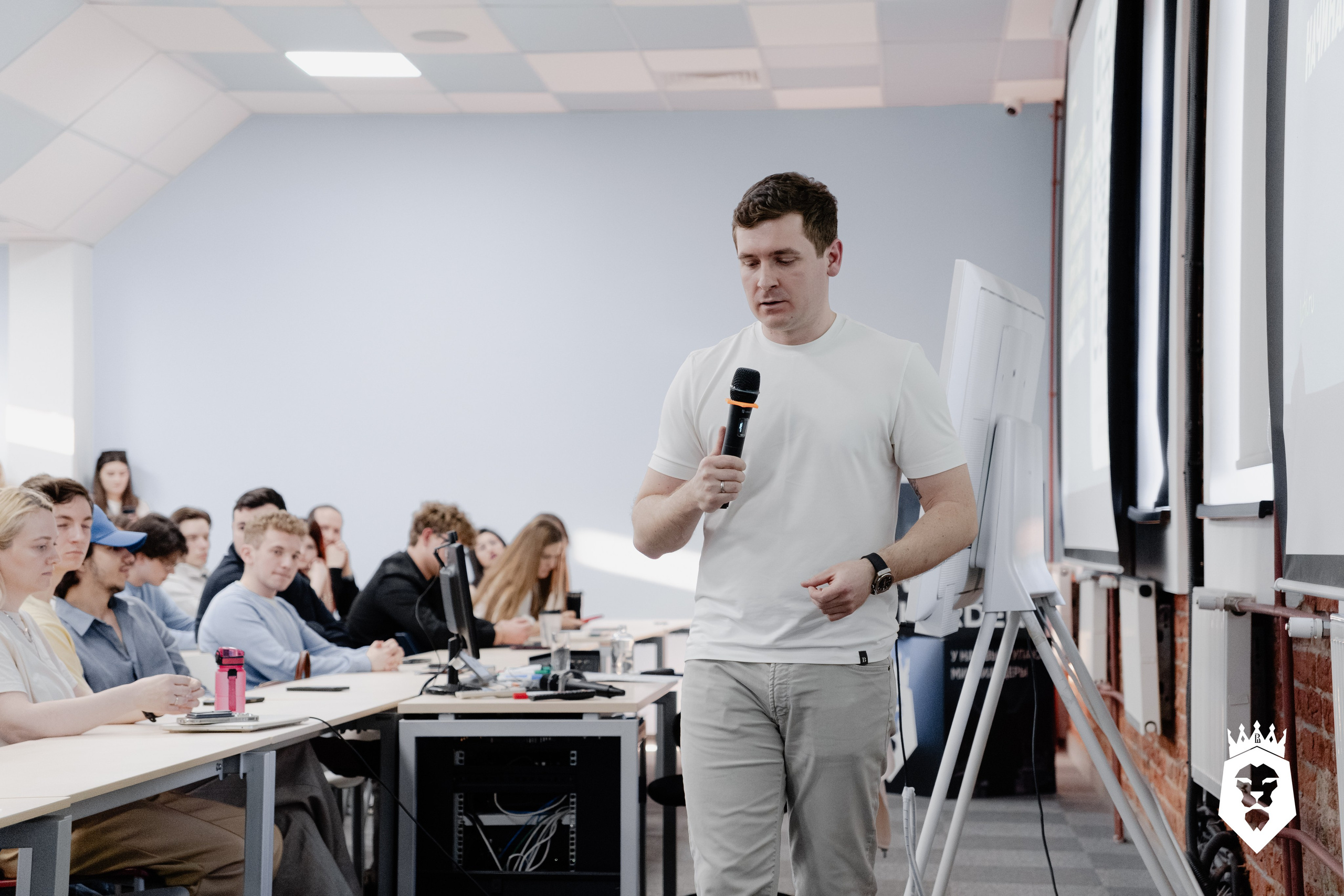 Михаил Беляндинов — лекторий. Портретный фотограф в Москве Саша Юта