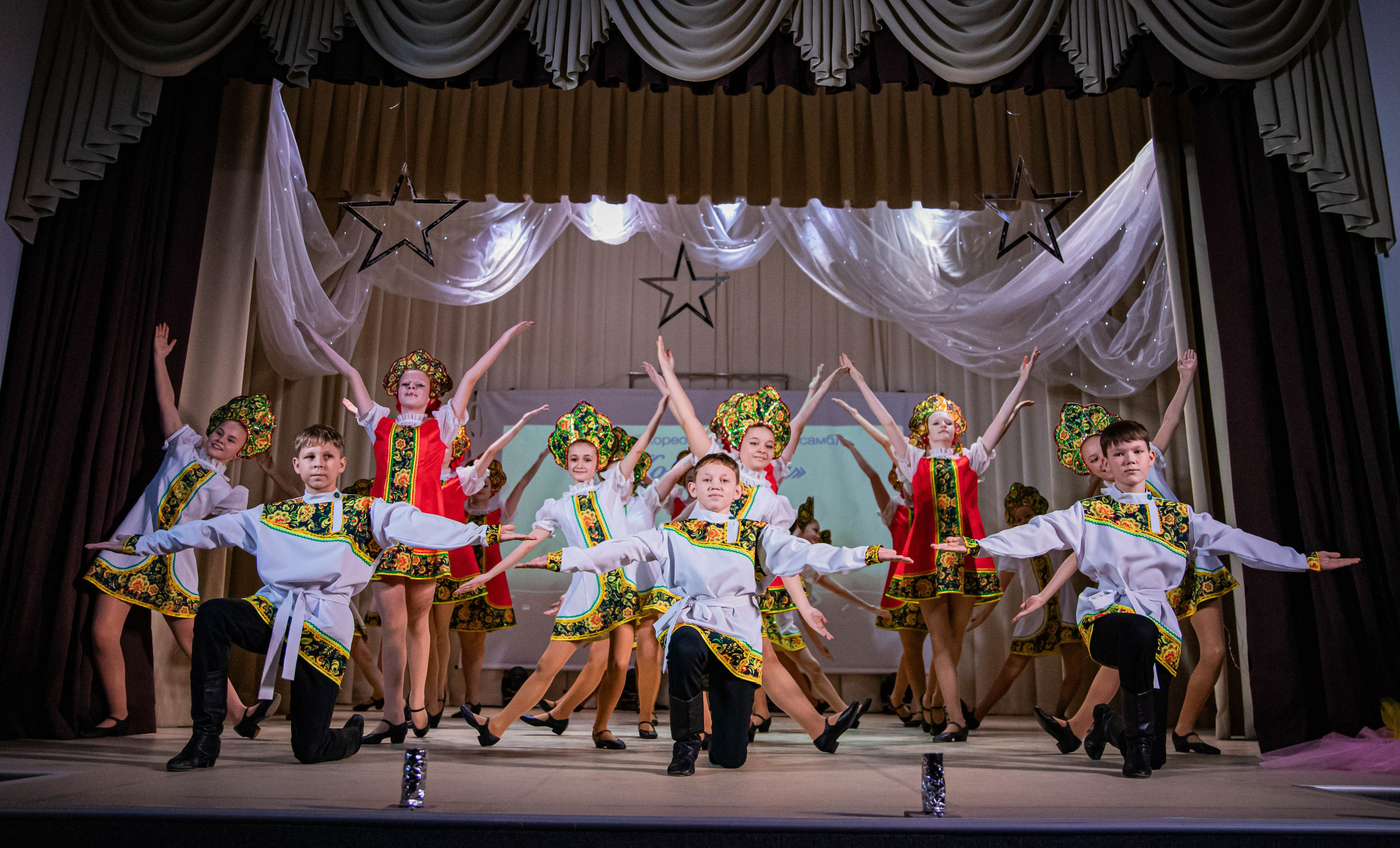 «Конфетти» Юбилейный концерт «Твори Добро». Фотограф Дарья Маташкова