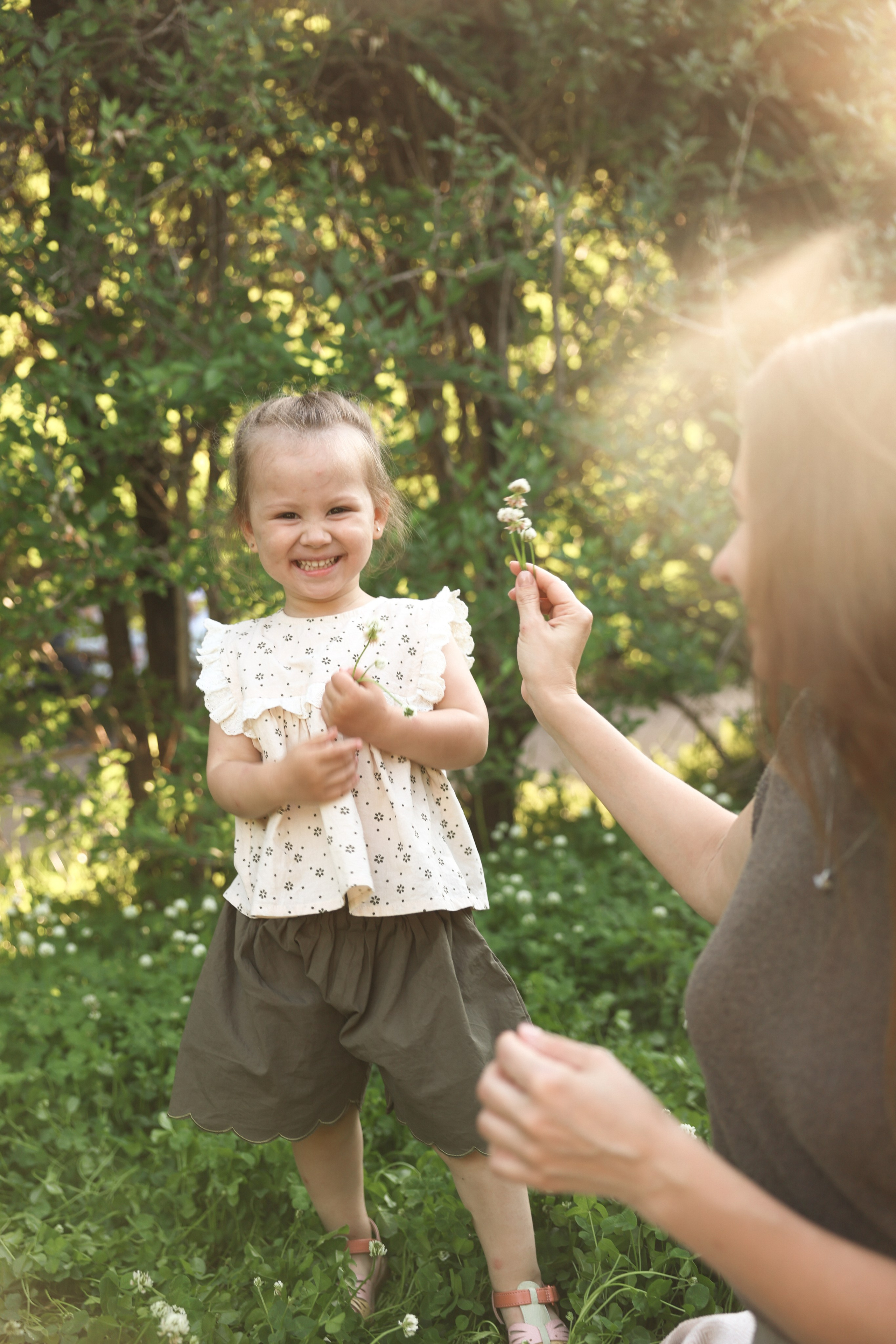 На полянке клевера. Ваш семейный newborn и lifestyle фотограф в СПБ Наталья Журавлева