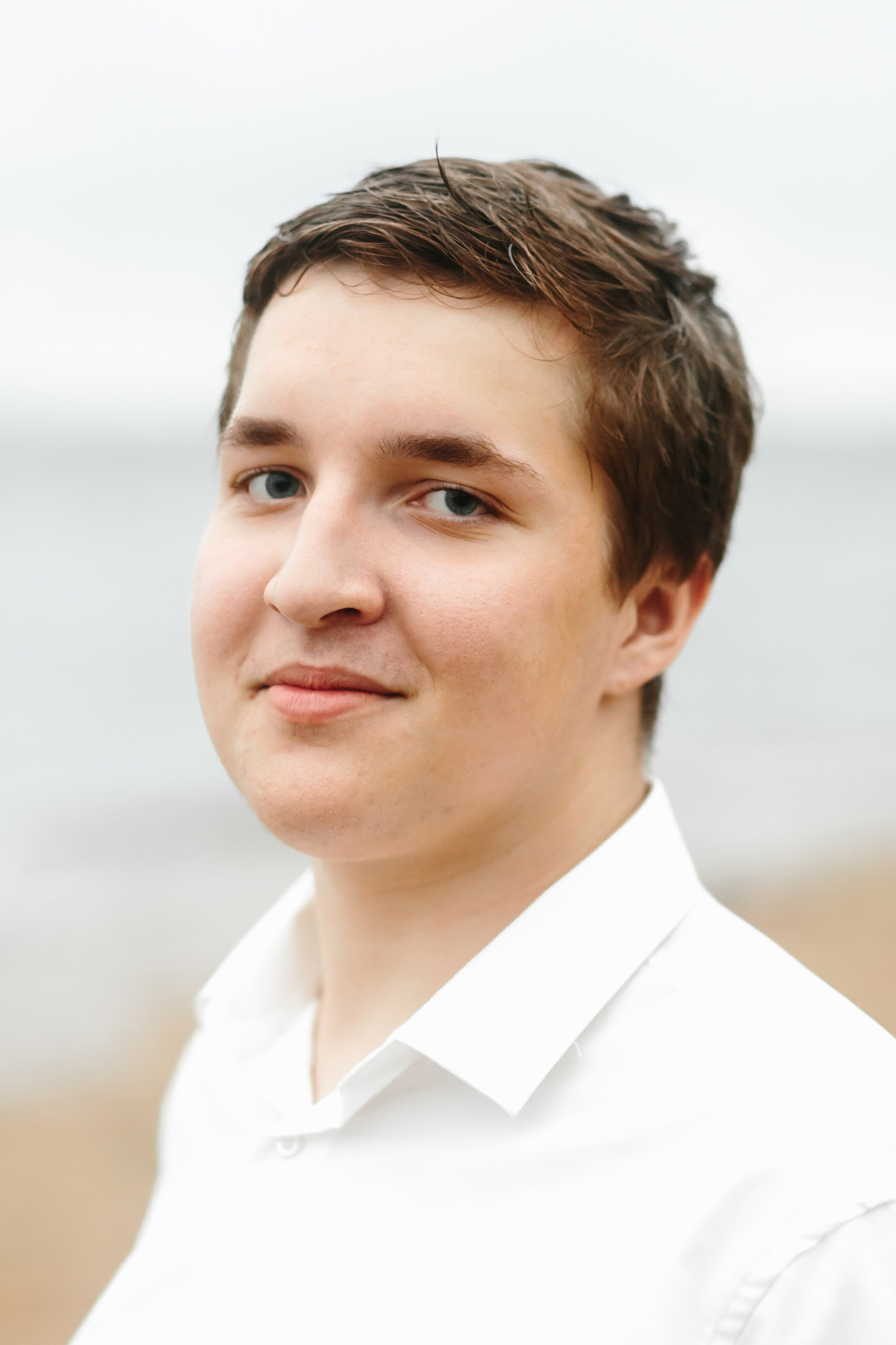 Портреты с выпускных 2024. Семейный и портретный фотограф в Санкт-Петербурге Андрей Воробьев