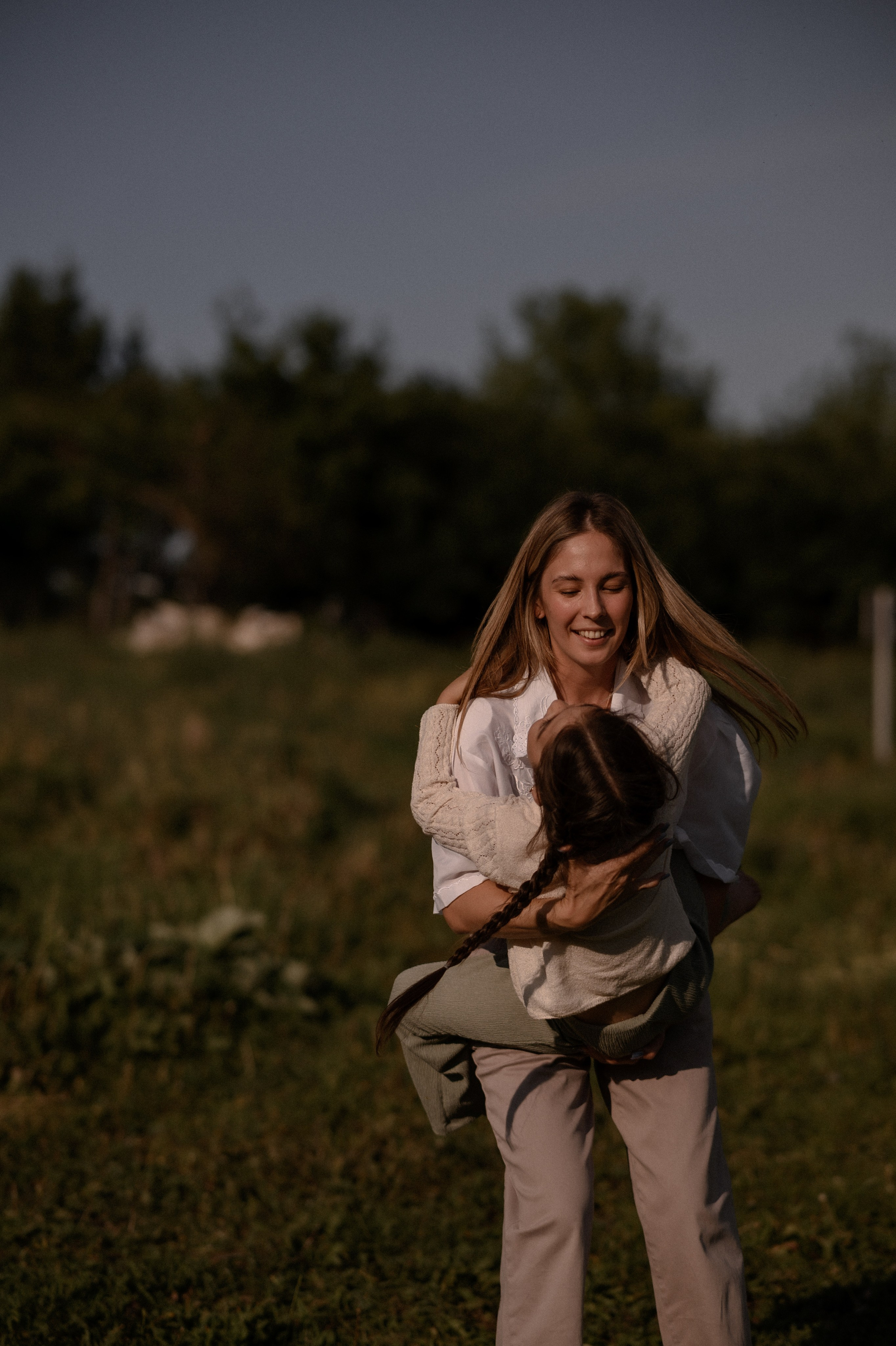 Вика и Николь. Семейный и свадебный lifestyle-фотограф в Москве Мария Петрова