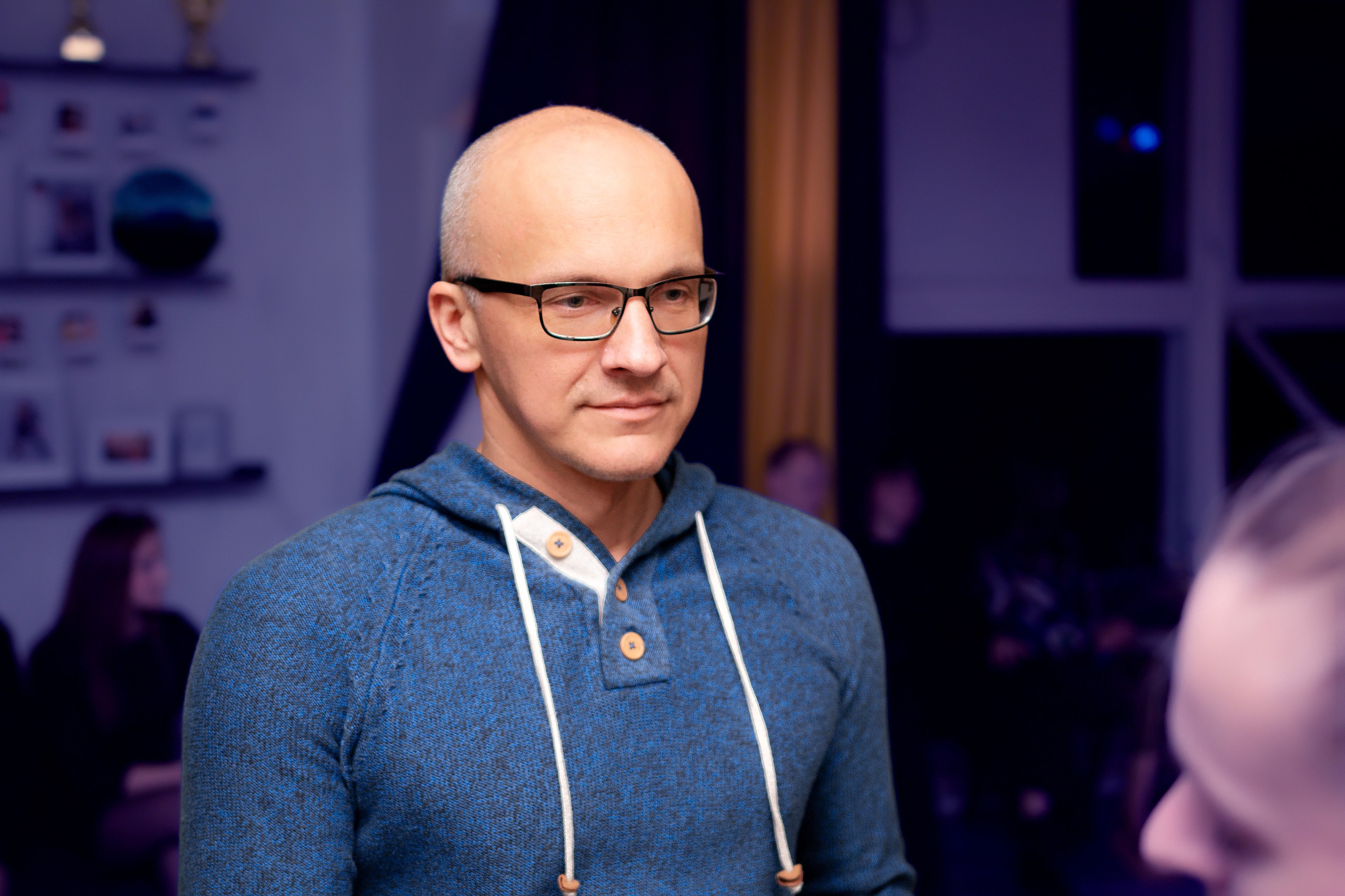 Вечеринка в школе танцев Dance cafe