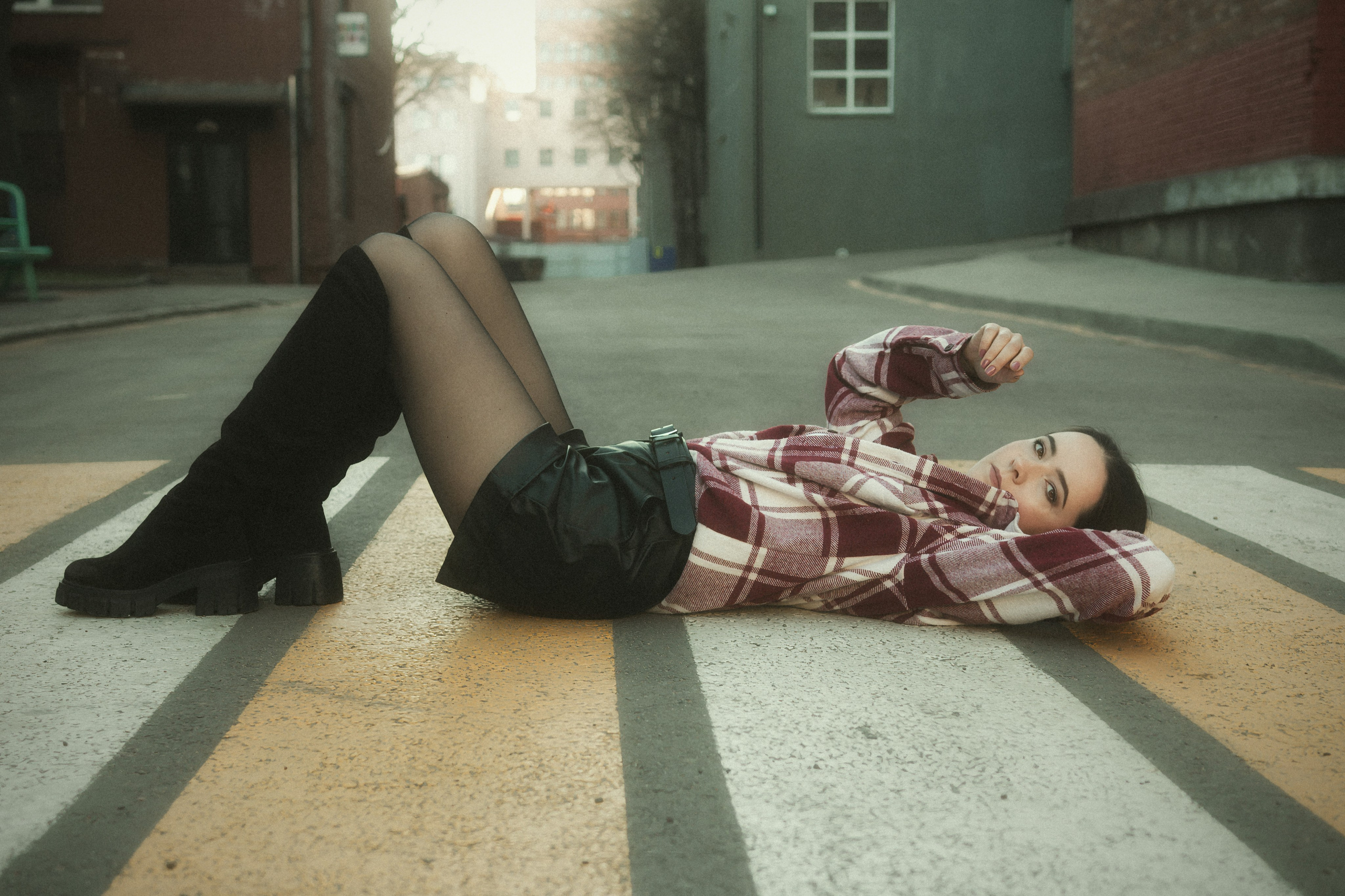 Солнечный Апрель