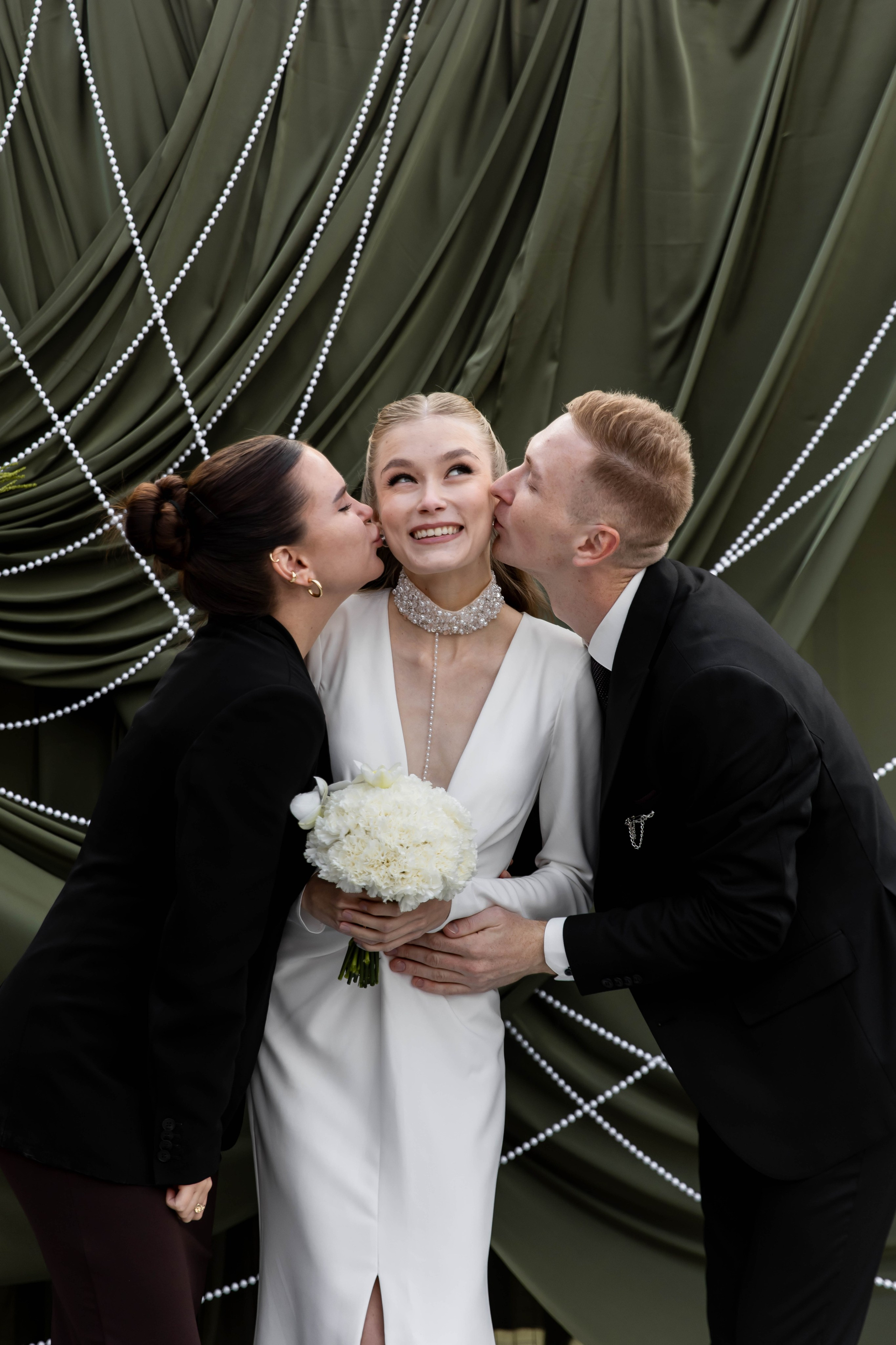 Выездная регистрация + Барвиха + банкет. Свадебный и семейный фотограф в Москве Диана Левченко