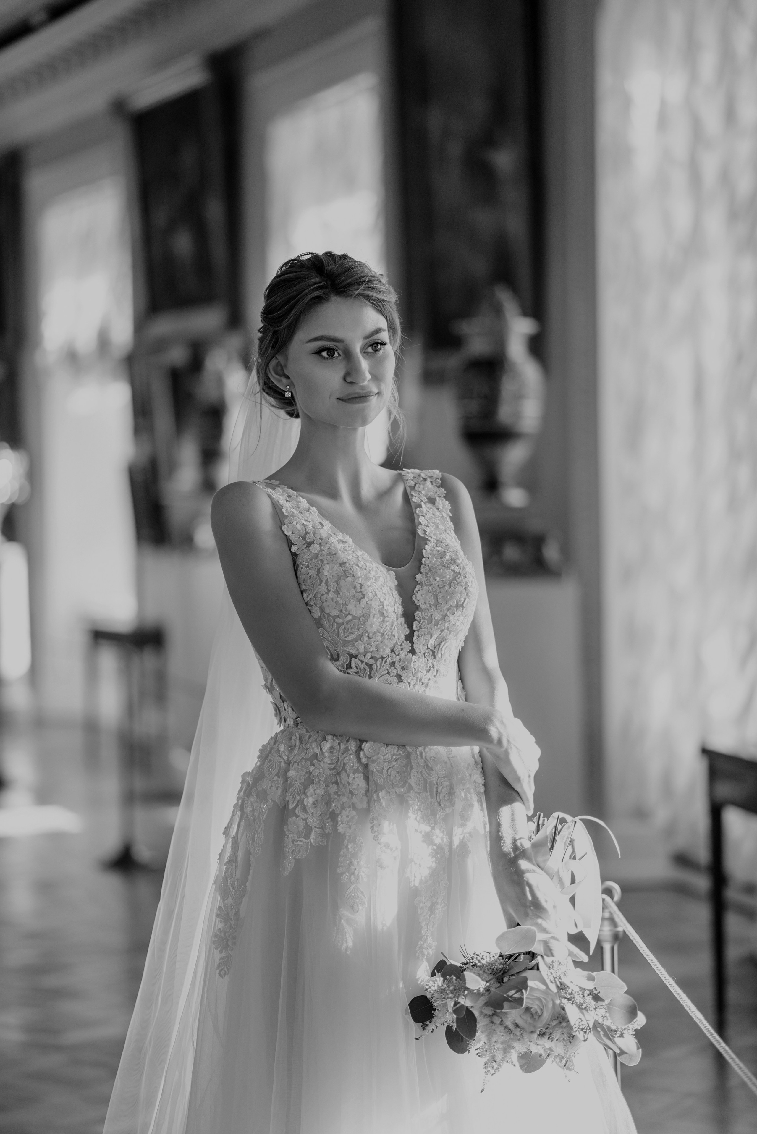 Свадебная фотосессия в Павловском Дворце. Свадебный фотограф в Санкт-Петербурге Венера Ахметова