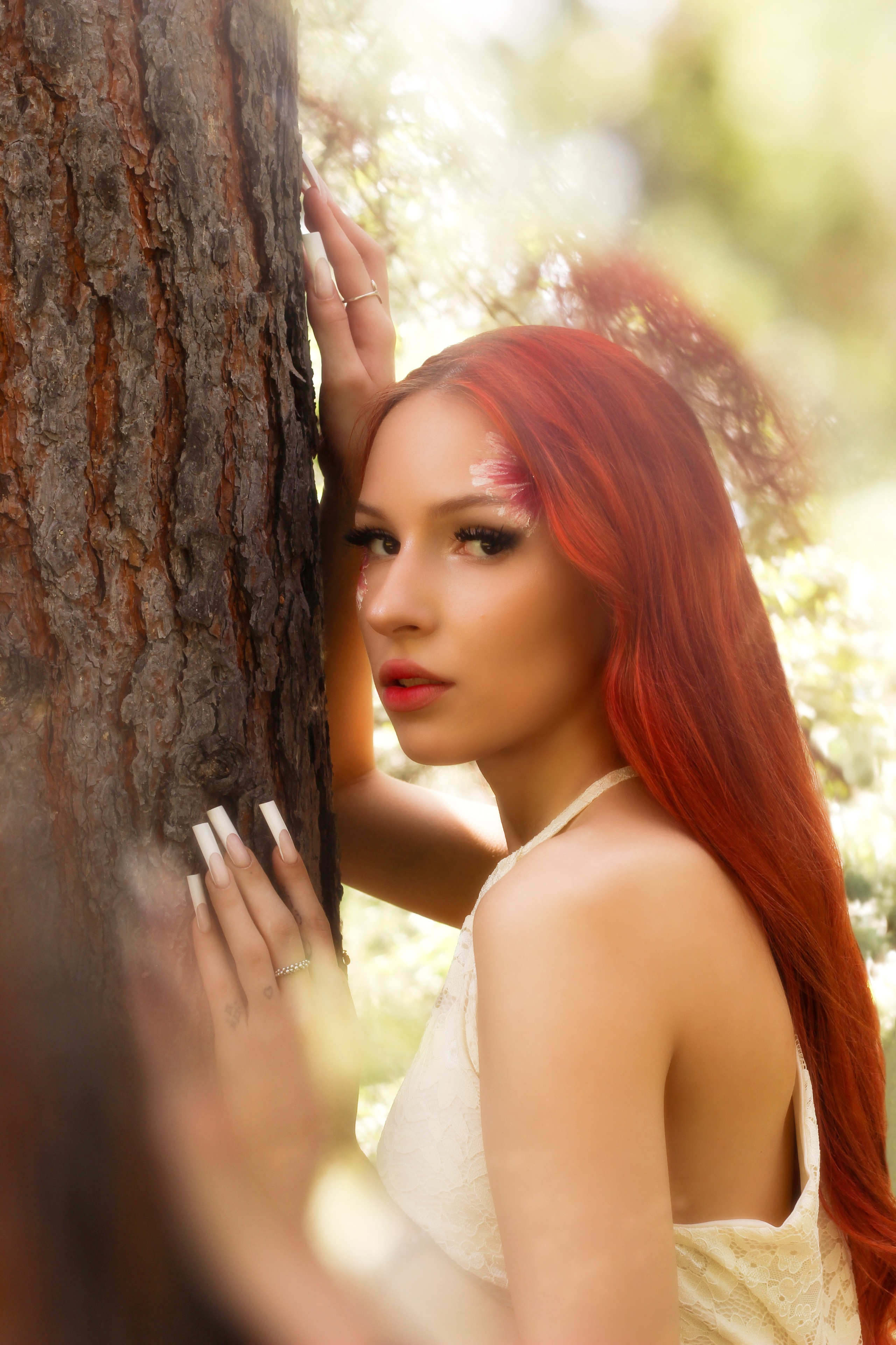 Игра теней и света создает волшебную атмосферу, которая погружает в мир фантазии и мечтаний. Фотограф Красноярск