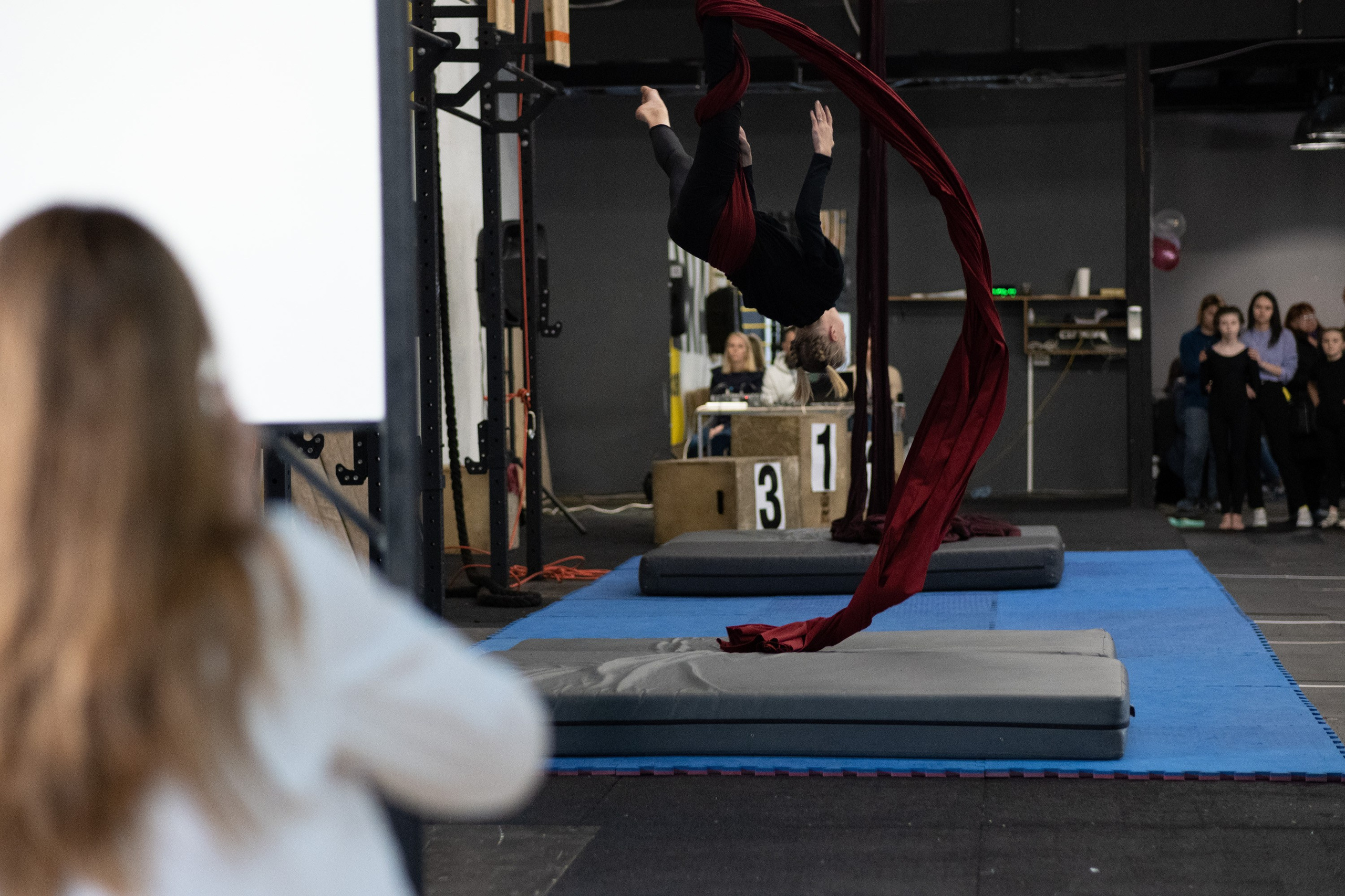 Внутриклубные соревнования по воздушной гимнастике 02.04.23