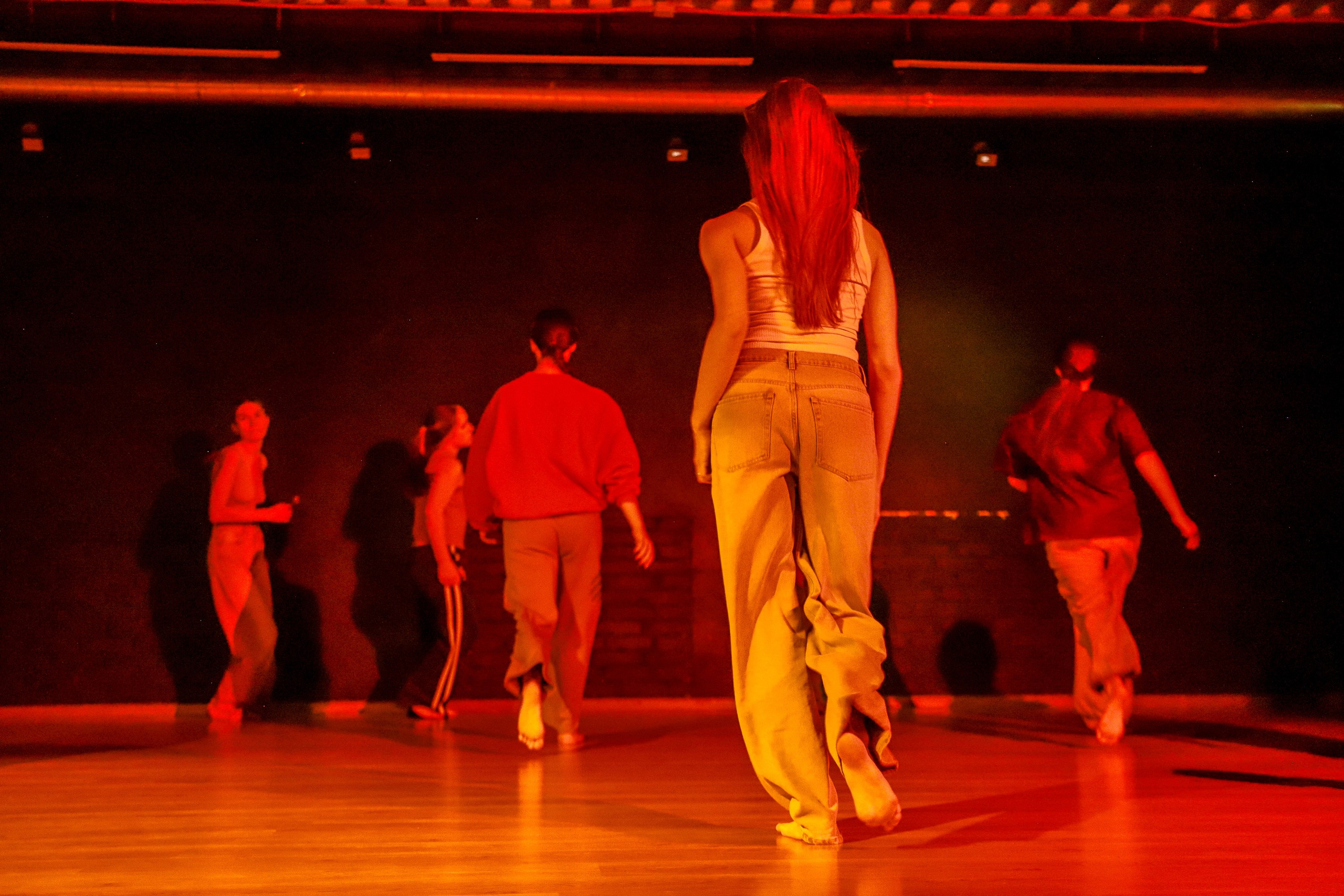 Современный показ Подземка. Небесные ласточки. Фотограф Юлия Мальцева