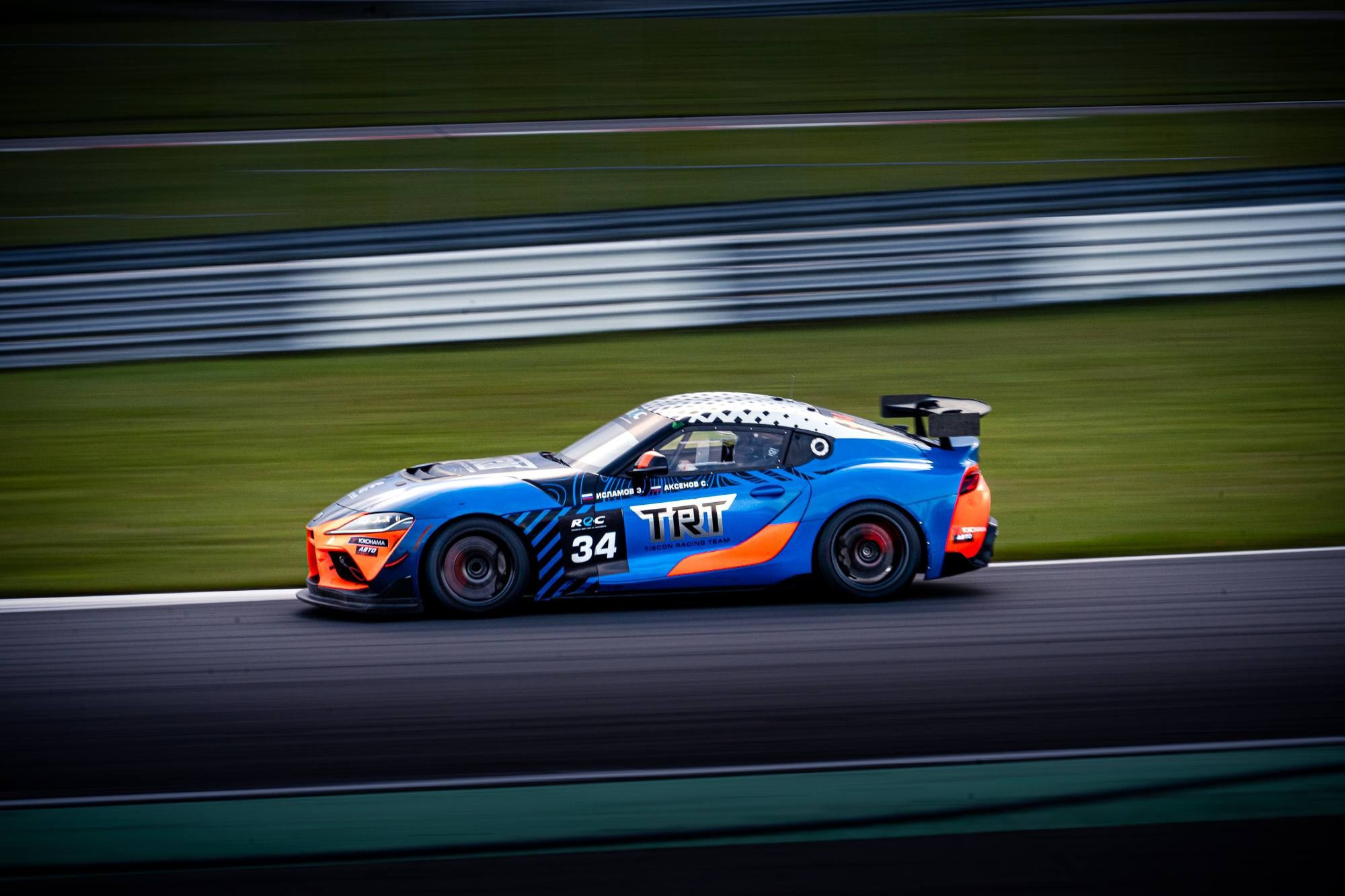 Репортаж. Фотограф в Москве Денис Курашев