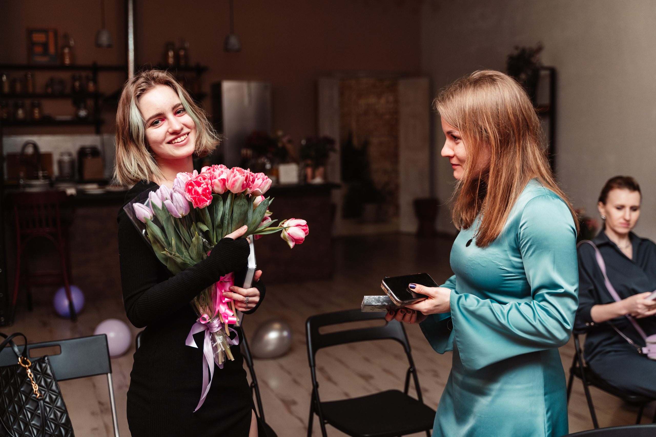 Презентация самого кайфового ежедневника — 19.02.2022. Your photographer in Cancun, Anastasia