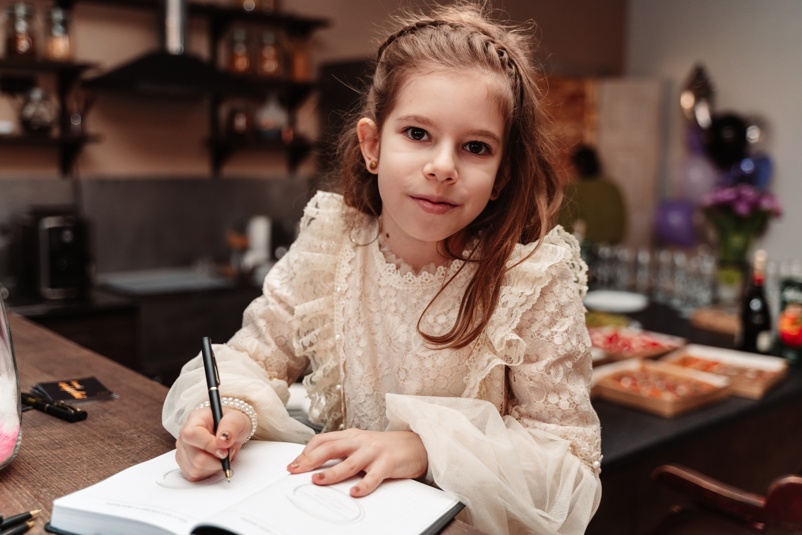 Презентация самого кайфового ежедневника — 19.02.2022. Your photographer in Cancun, Anastasia