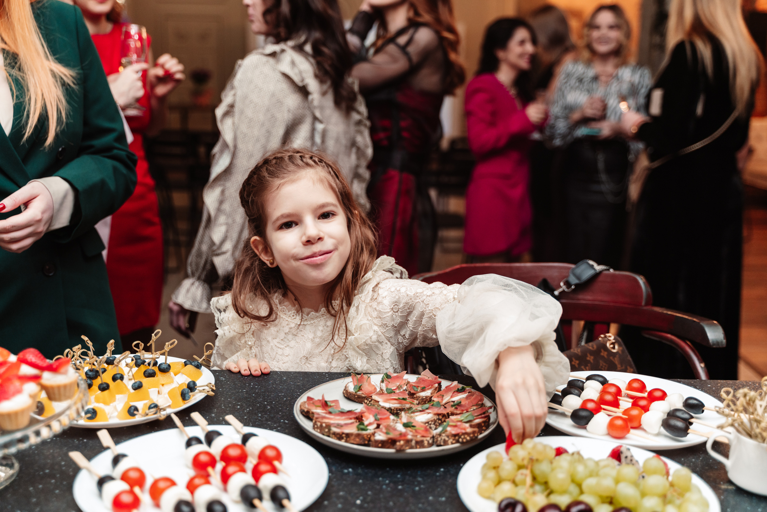 Презентация самого кайфового ежедневника — 19.02.2022. Your photographer in Cancun, Anastasia