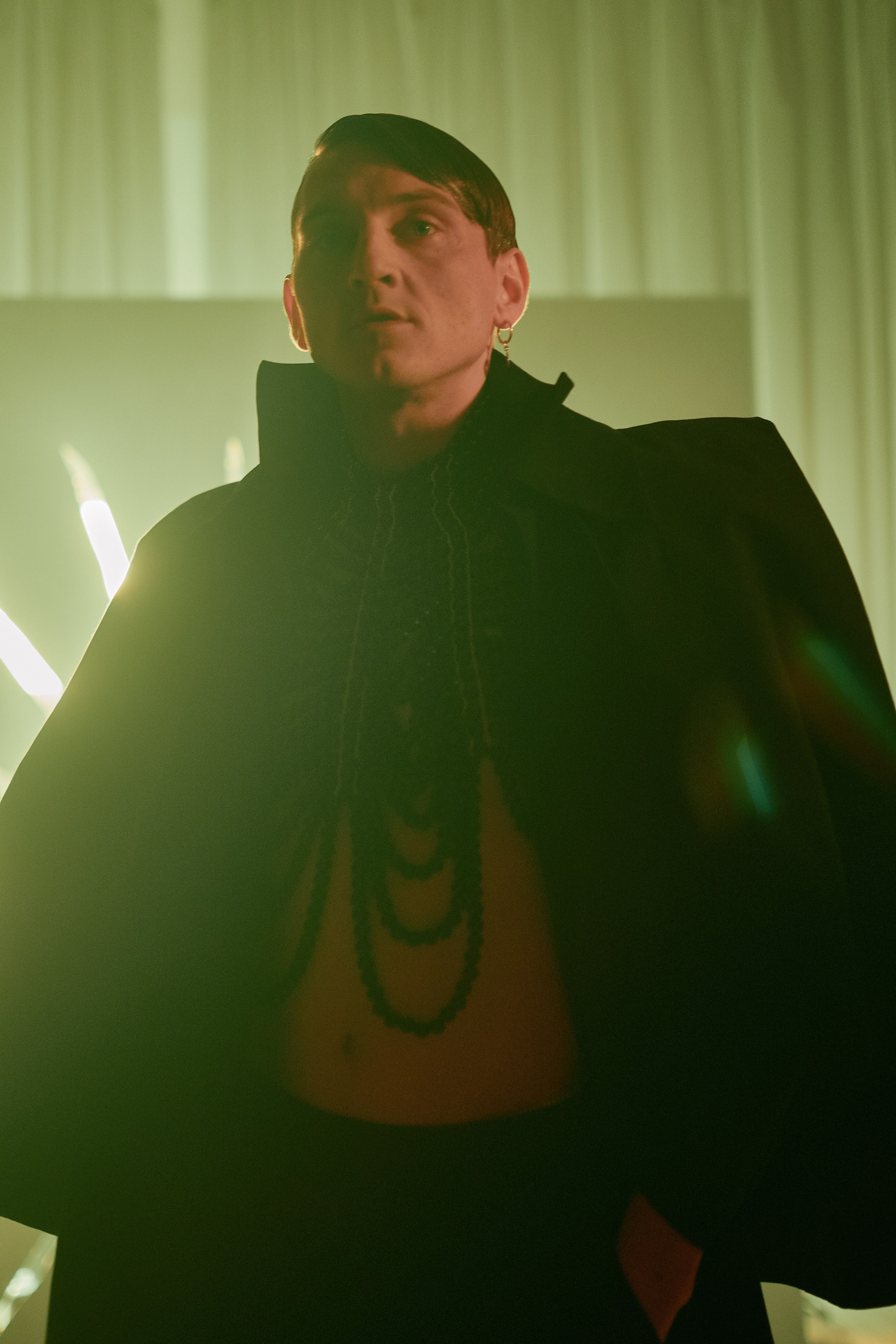 Far&High (клип). Евгений Бреча. Коммерческий и бэкстейдж фотограф в Москве