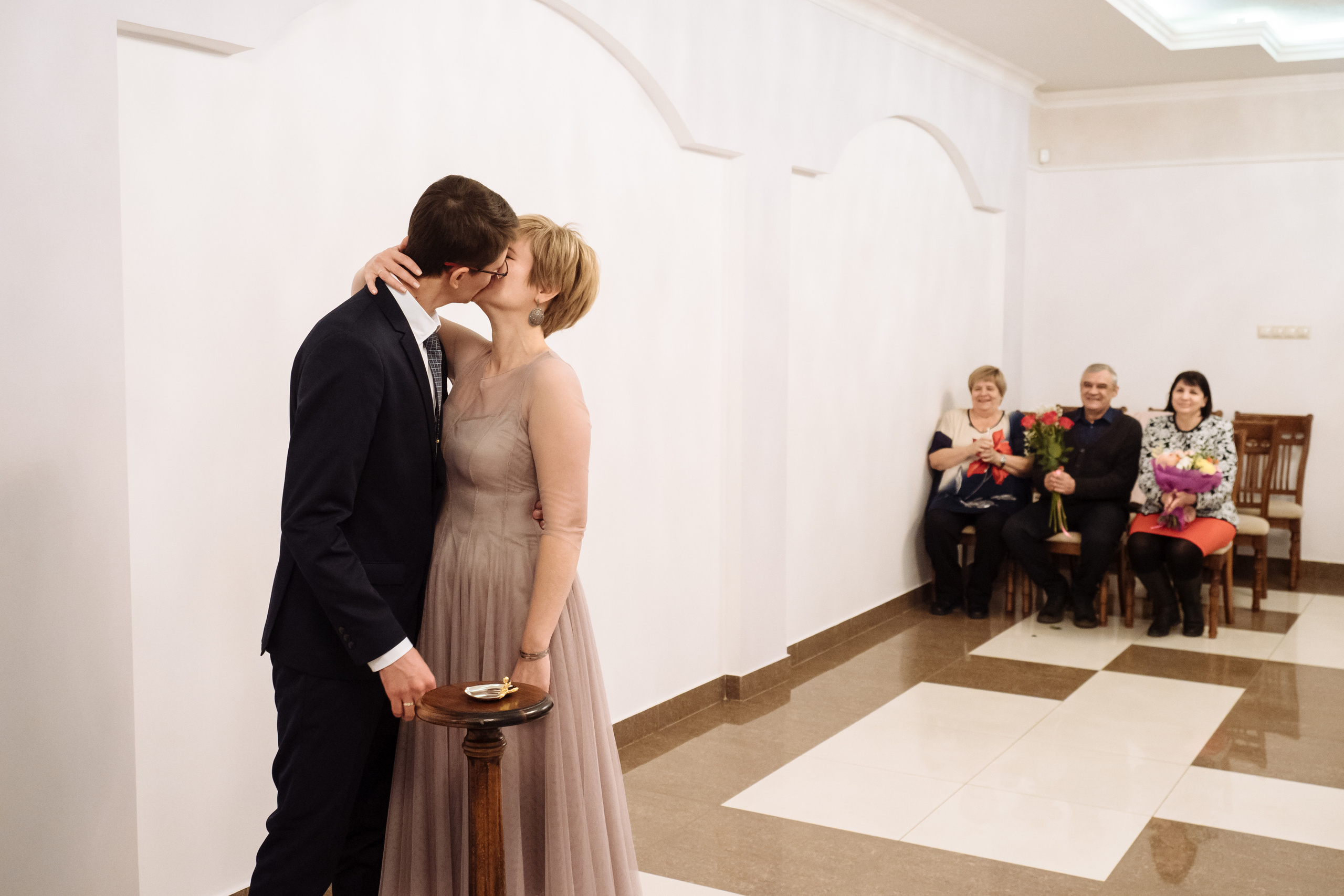 Гагаринский ЗАГС. Свадебный фотограф в Москве Никифоров-Гордеев Константин