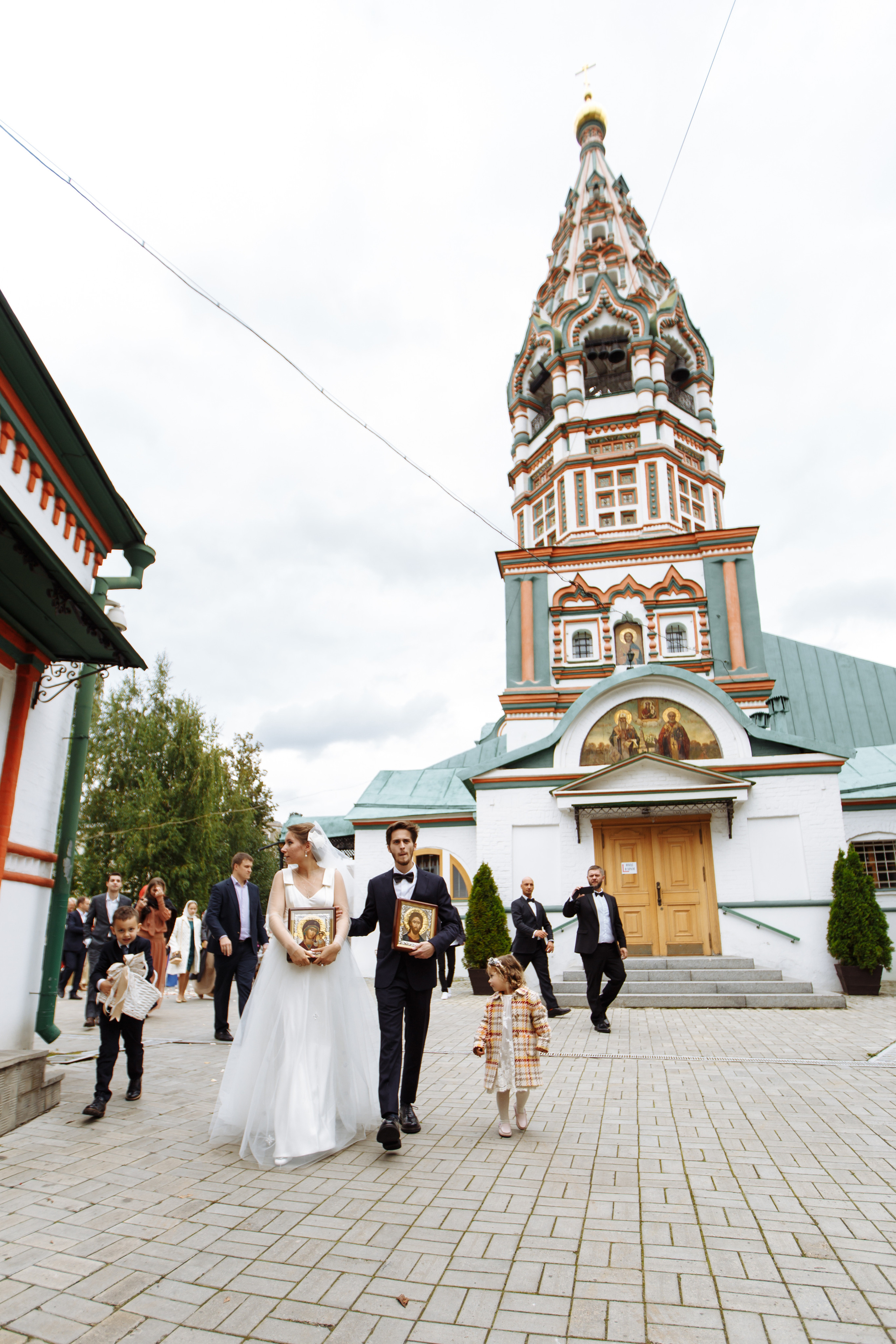 Венчание Кирилла и Валерии. Свадебный фотограф в Москве Никифоров-Гордеев Константин