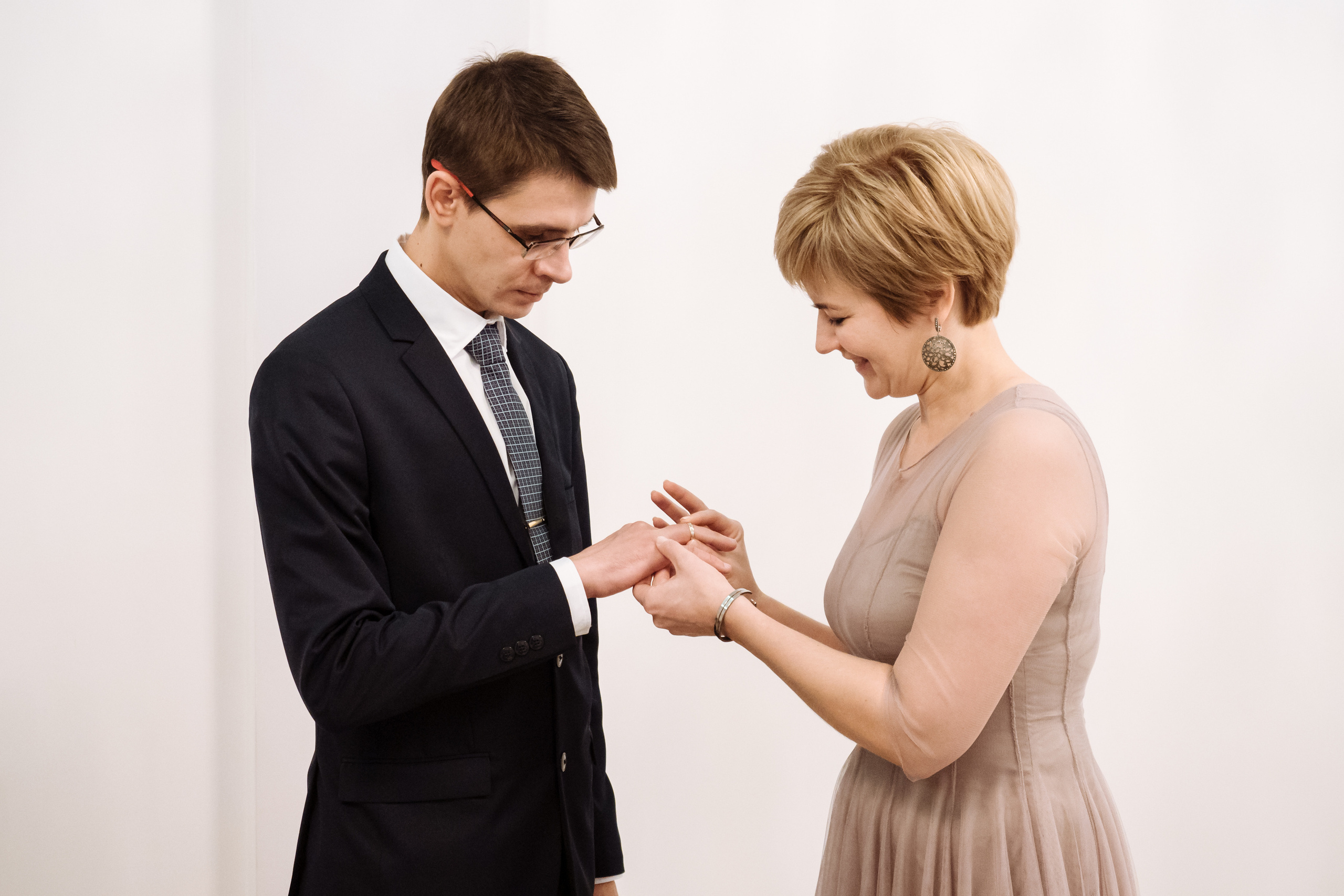 Гагаринский ЗАГС. Свадебный фотограф в Москве Никифоров-Гордеев Константин