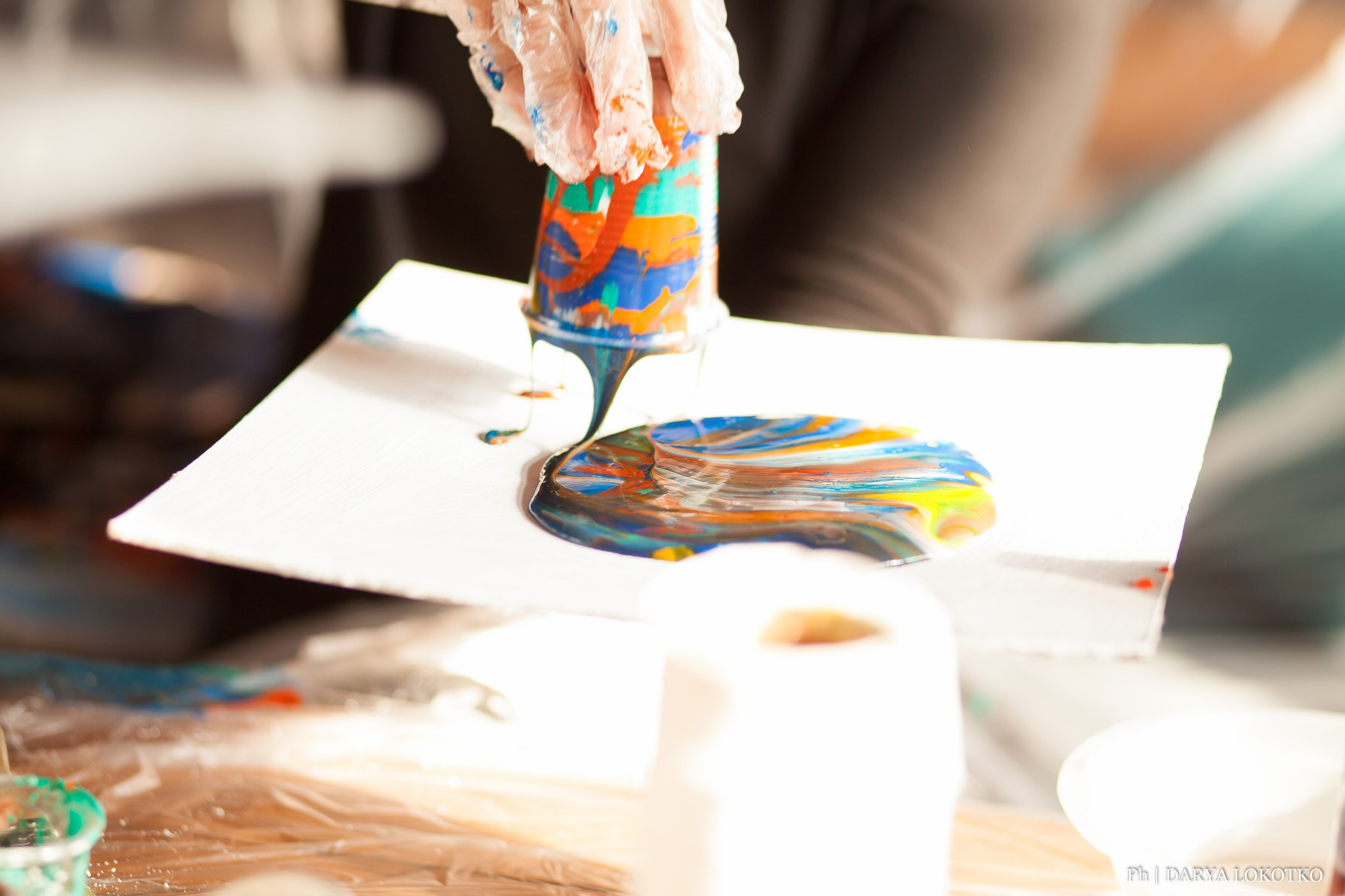 Мастер класс Fluid Art. Фотограф Дарья Локотко в Красноярске