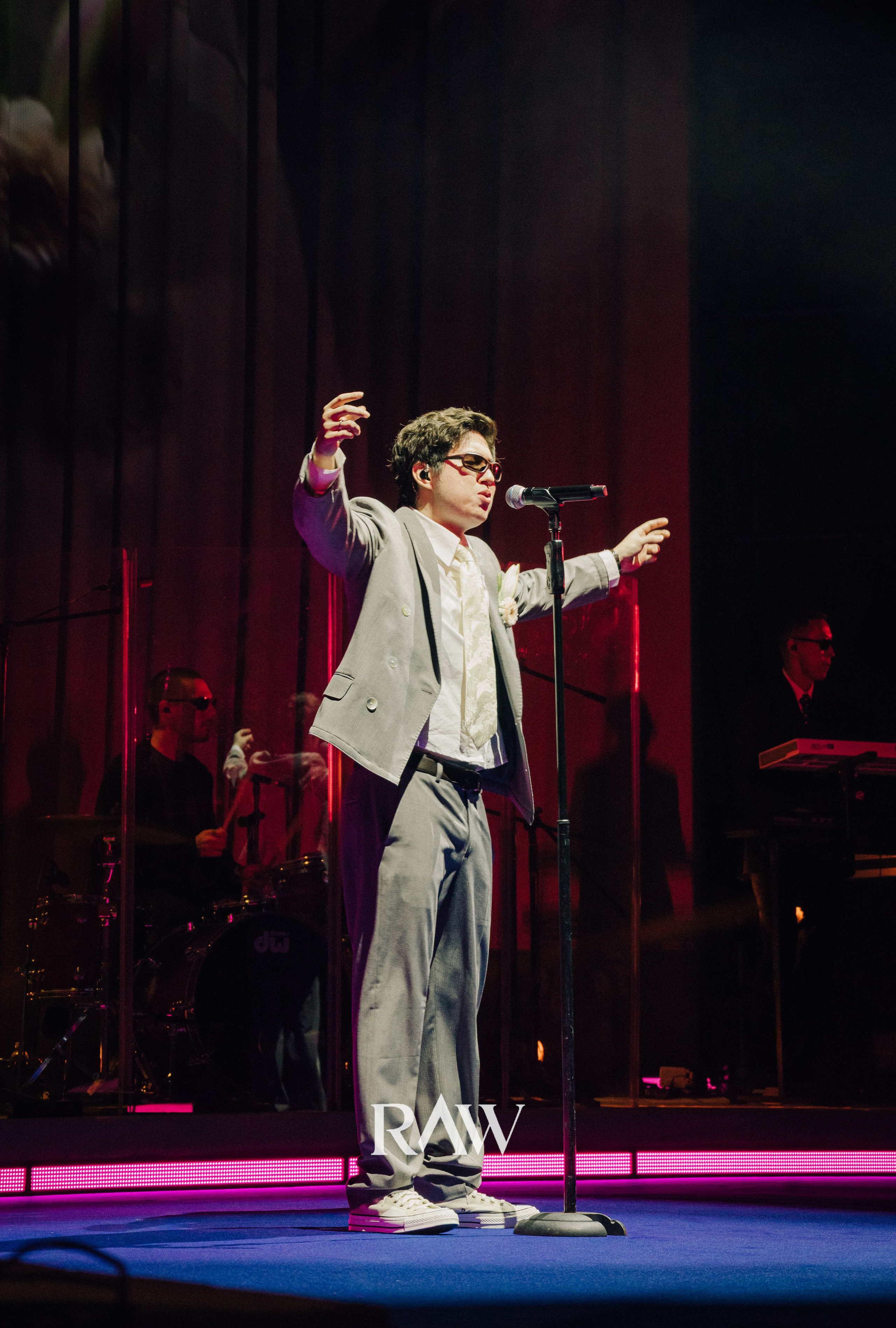 M'Dee Solo Concert. Maksiimiliano Raw фотограф Алматы