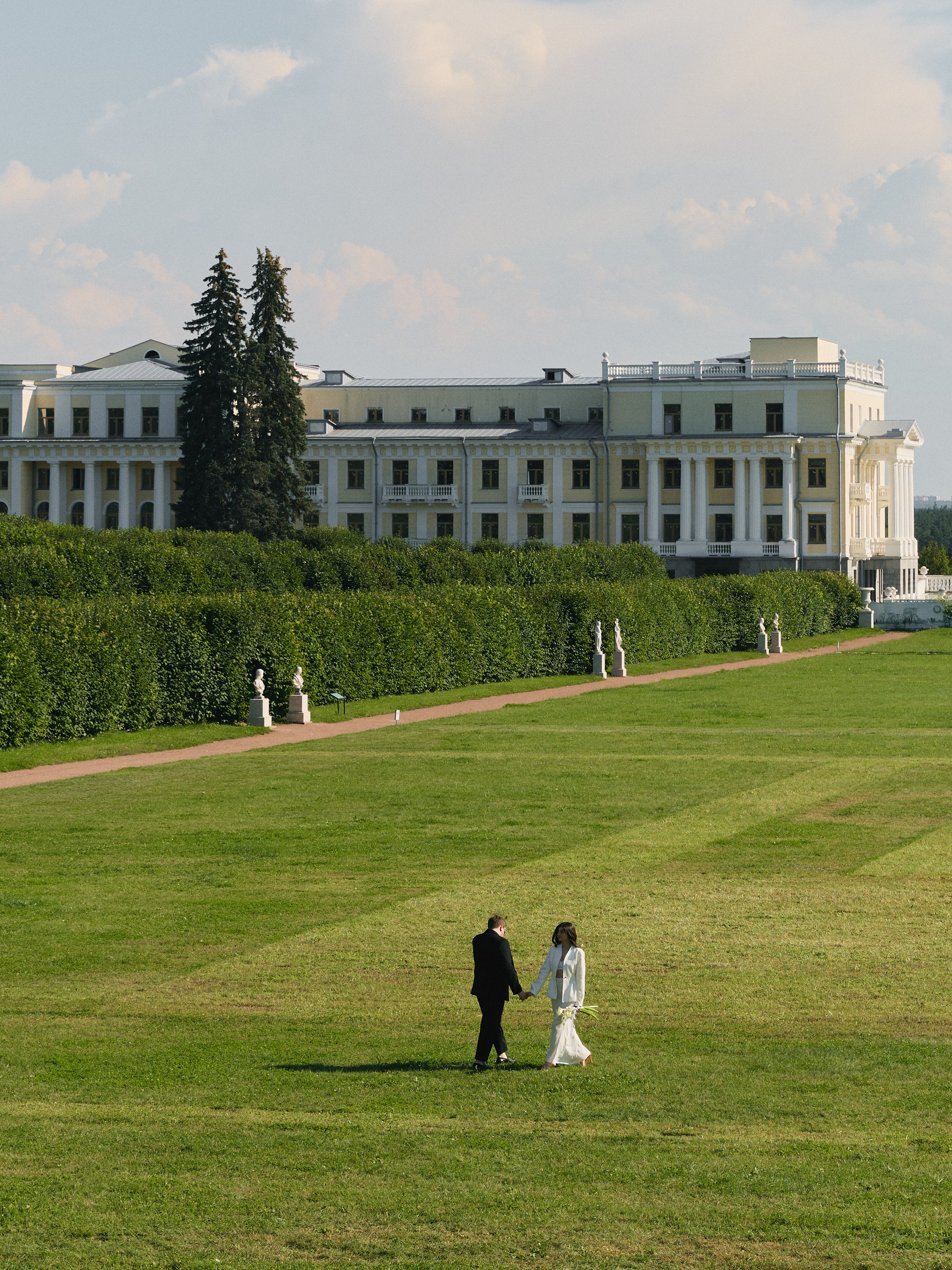 Иван и Мадонна. Фотограф в Москве и Сургуте Алла Лесовая. Снимаю каталог для брендов и индивидуальные портреты для людей