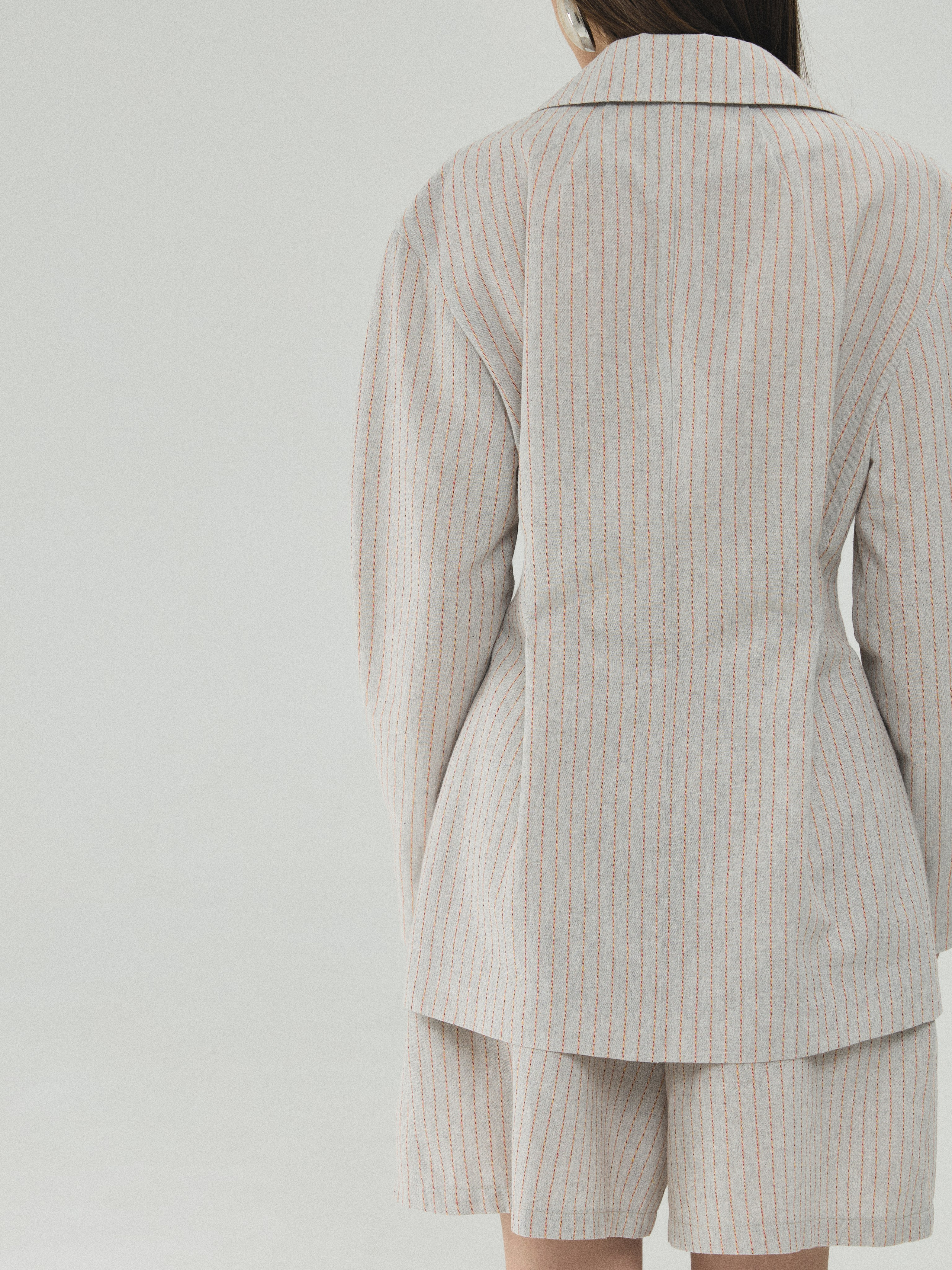 57 Atelier. Фотограф в Москве и Сургуте Алла Лесовая. Снимаю каталог для брендов и индивидуальные портреты для людей