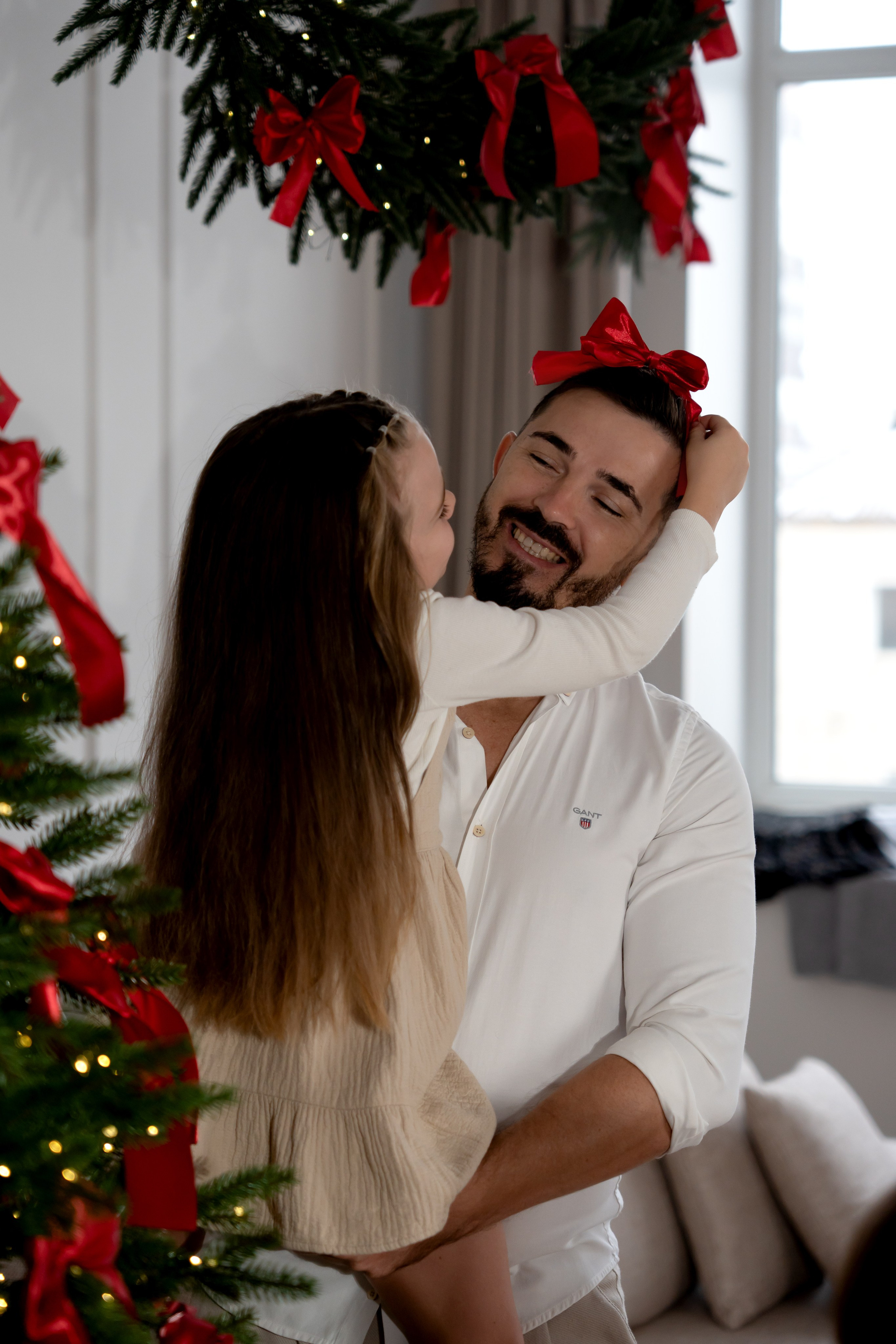 Красивая новогодняя фотосессия для Каролины и родителей. Фотограф в Красноярске. Юлия Чаушанская