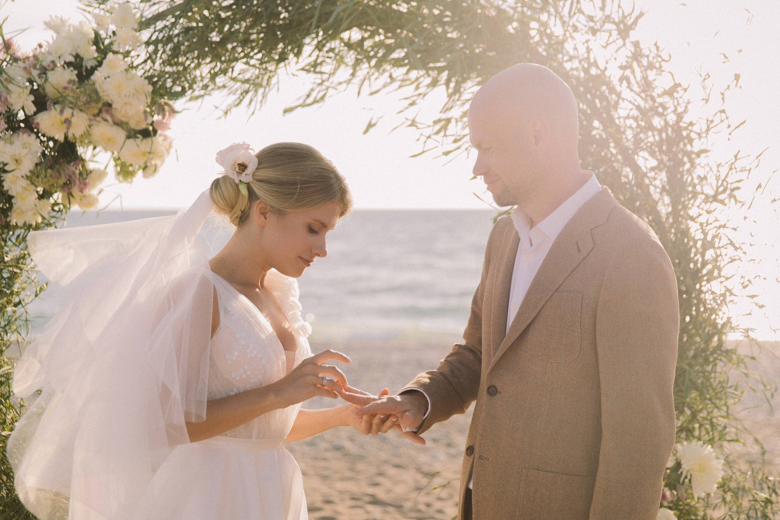 Свадьба на вилле на берегу Черного моря. Свадебный, репортажный и портретный фотограф Сочи, Краснодар. Александра Зайцева