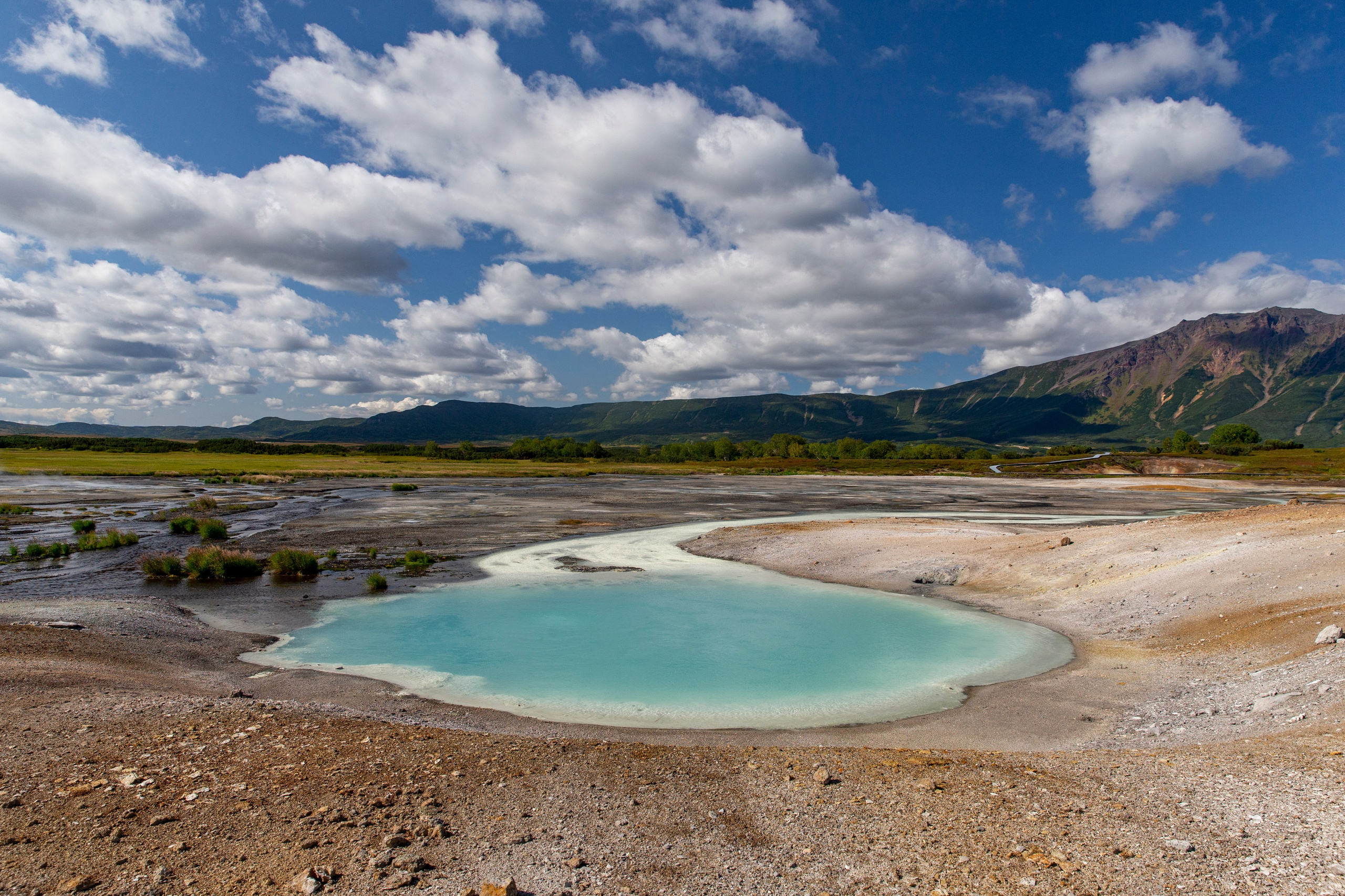 Вертолётные туры по Камчатке — лучшие локации за один день. Время Камчатки: чтобы найти свой путь, нужно скорость умножить на время