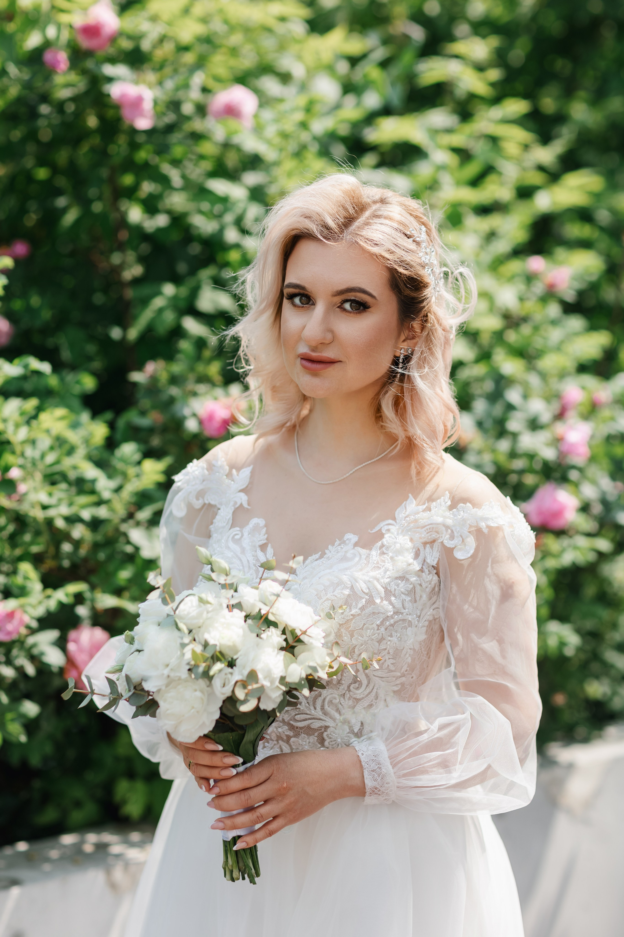 Максим и Юля. Дом офицеров. Свадебный фотограф в Хабаровске