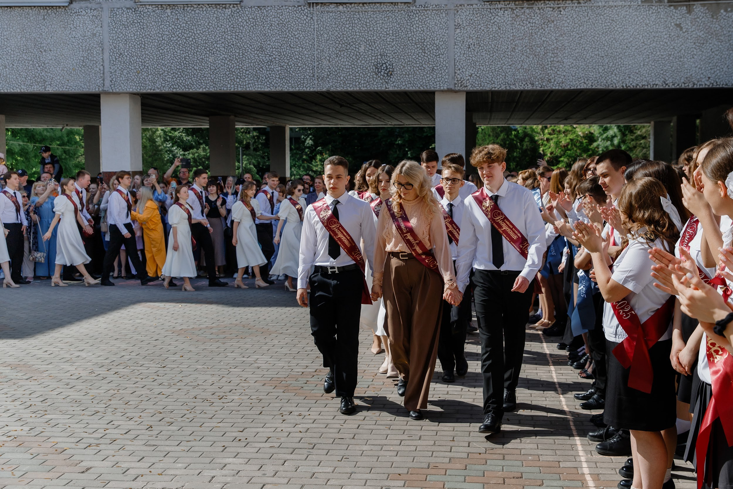 9 класс 33 школа. Выпускные альбомы Натальи Бутко: Новороссийск, Анапа, Геленджик