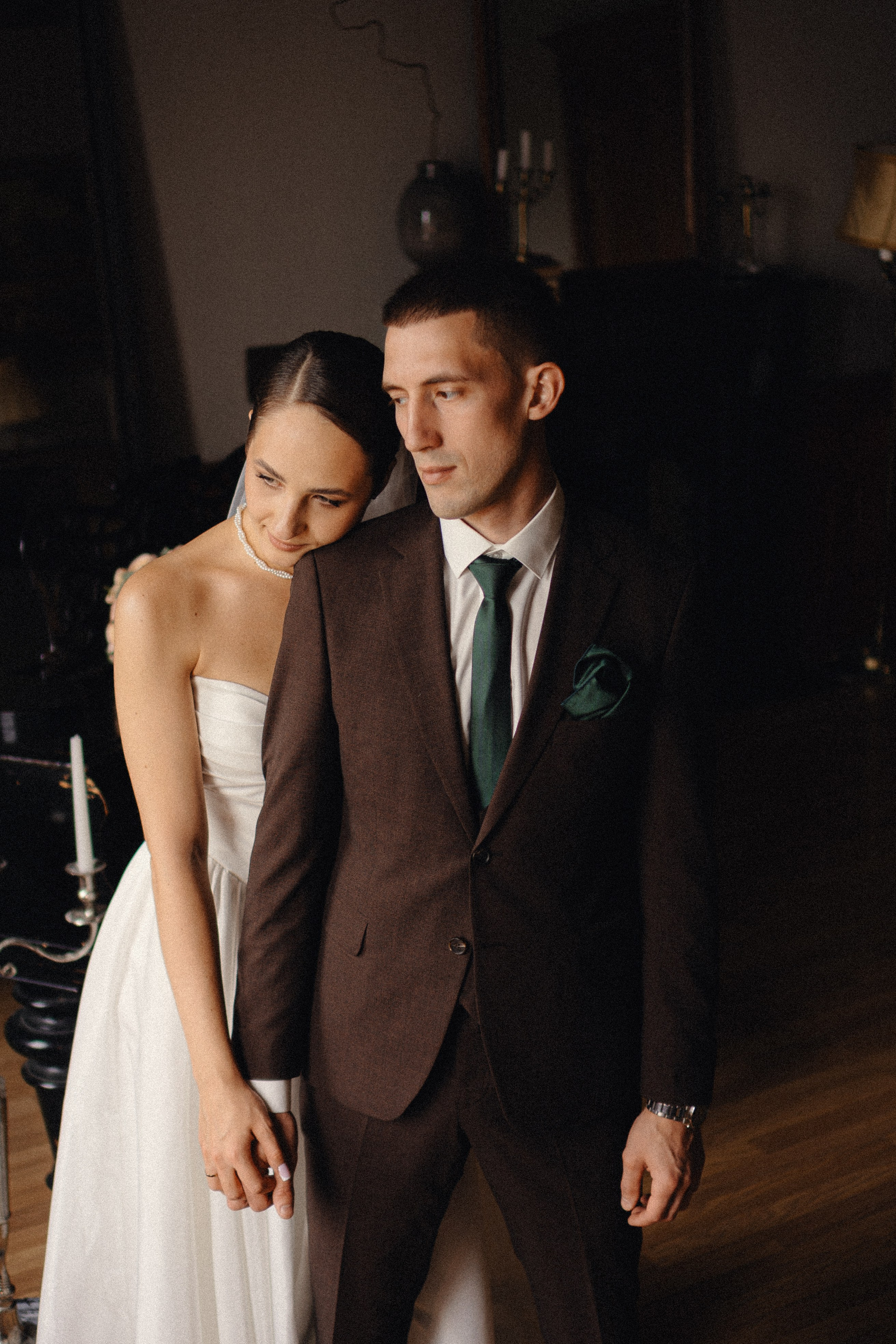 СВАДЕБНАЯ ПРОГУЛКА В САНТК-ПЕТЕРБУРГЕ (ИСАКИЕВСКИЙ СОБОР, ЗИМНЯЯ КАНАВКА, ЭРМИТАЖ И БОЛЬШАЯ МОРСКАЯ УЛИЦА). Профессиональный фотограф, Санкт-Петербург — Виктория Богомолова