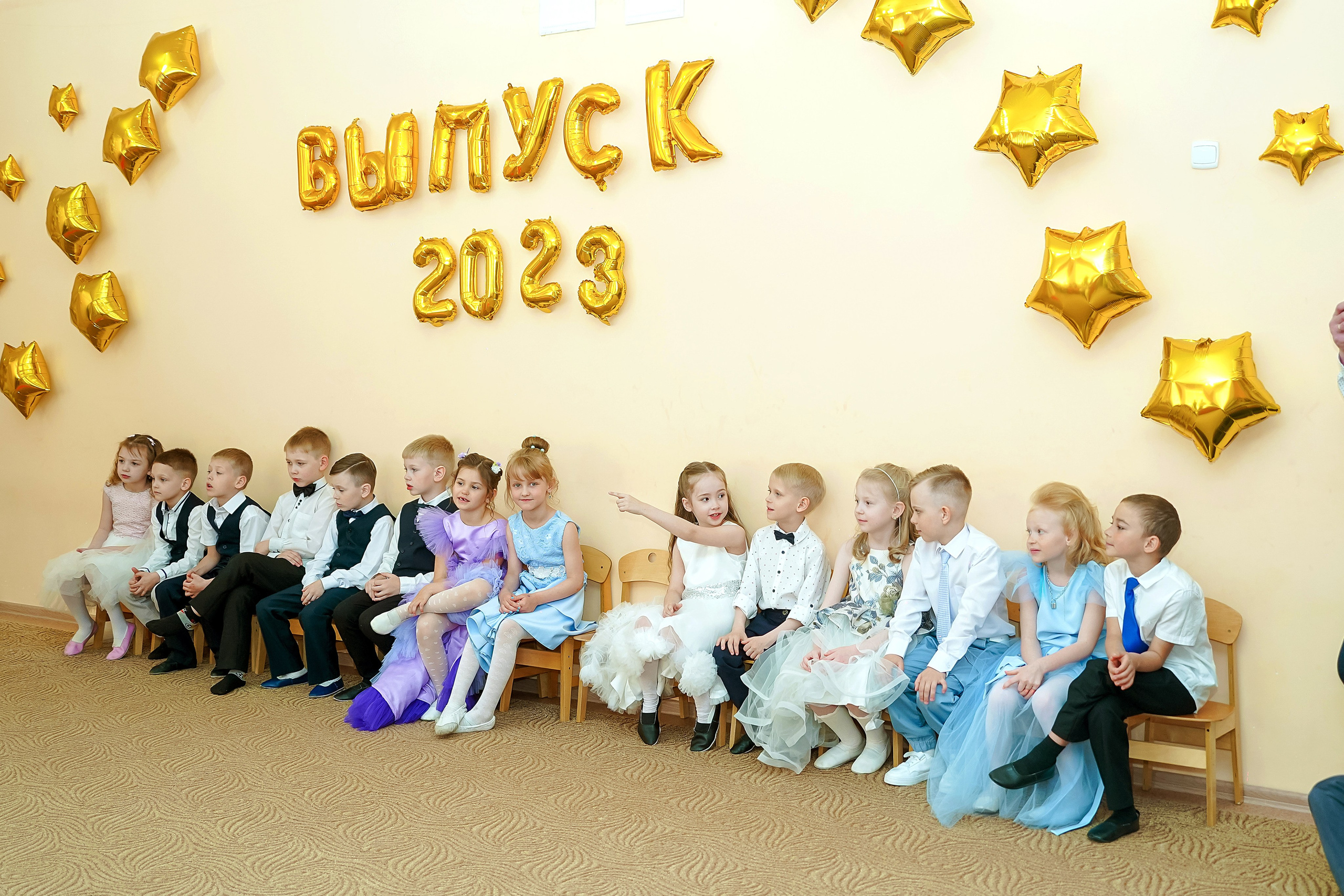 Фотосъемка видеосъёмка фотограф видеооператор новогодних утренников  в. Фотограф, видеооператор Нина Коршунова