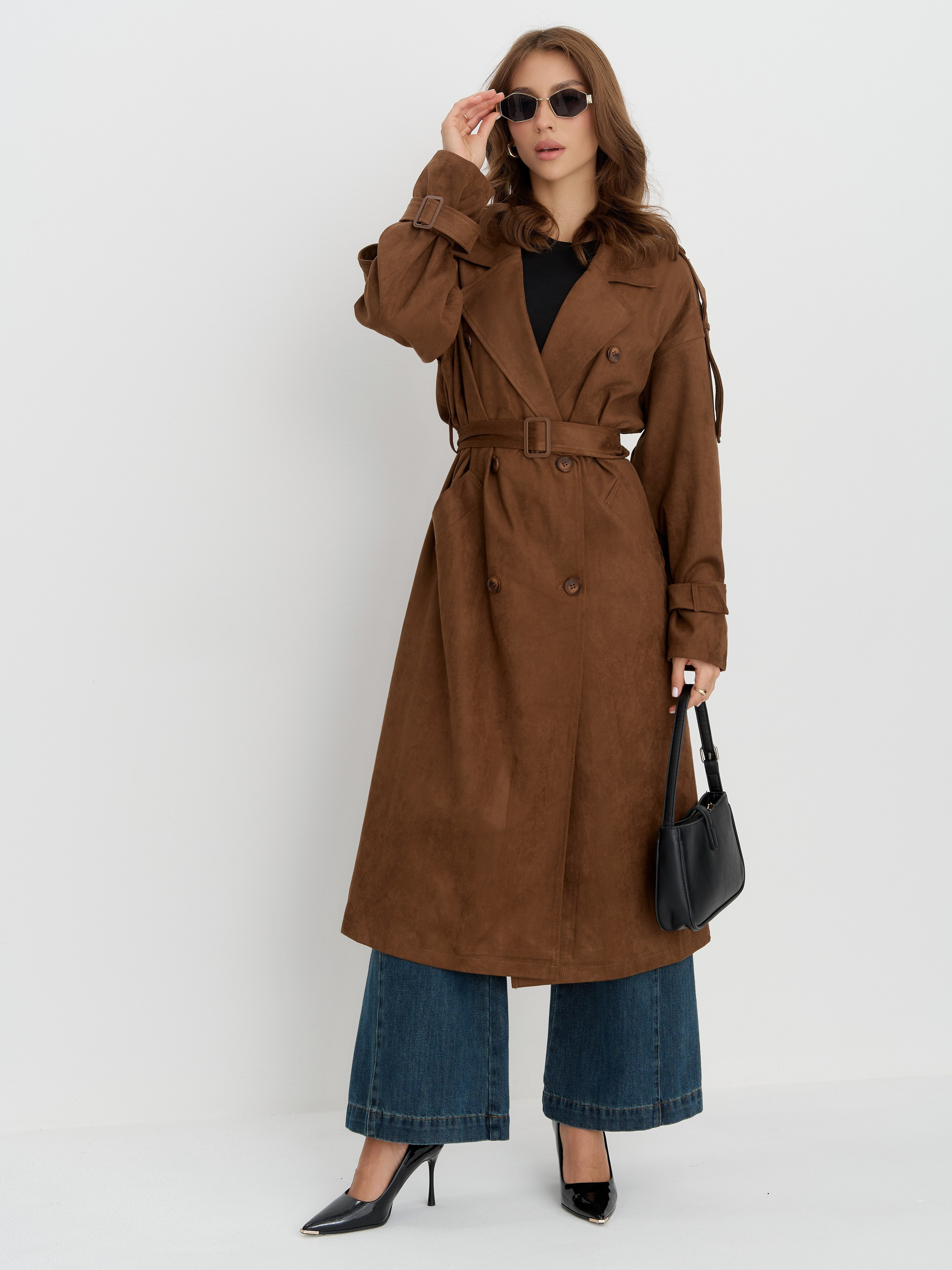 Тренчи. Фотограф для маркетплейсов в Москве