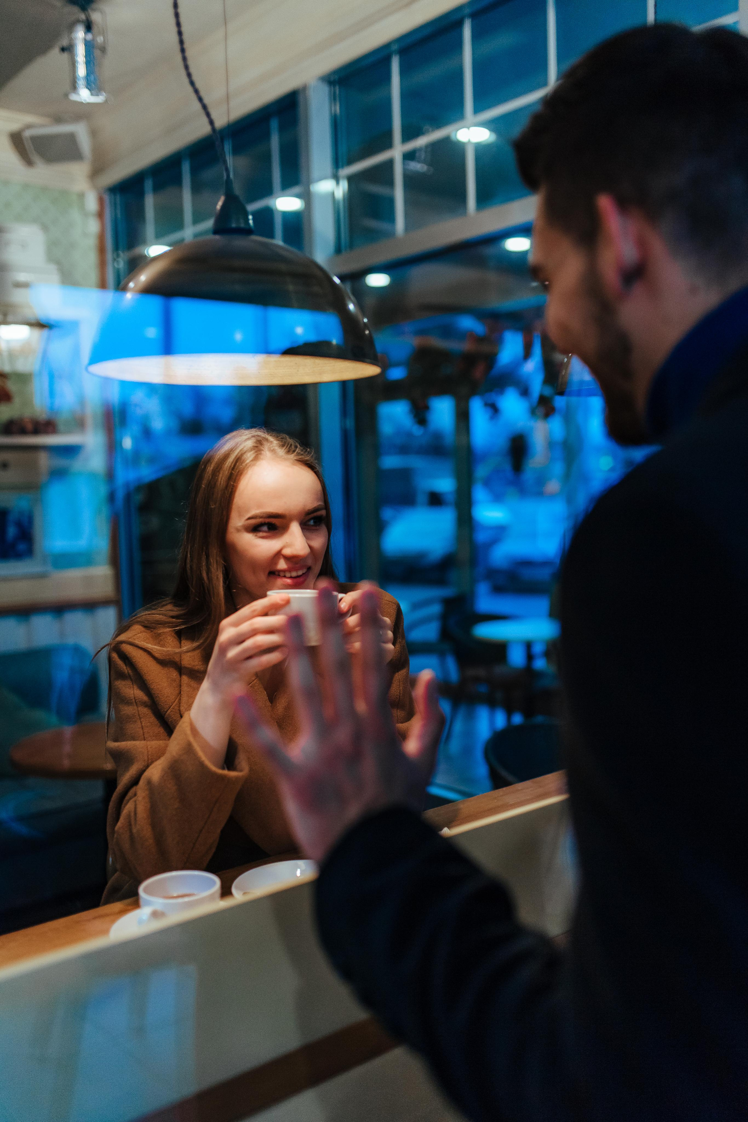 Любовь в кафе