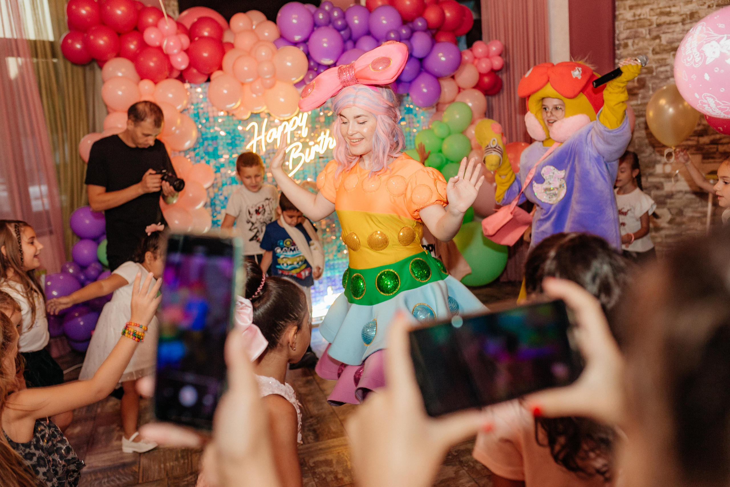 День рождения Софии и Элины