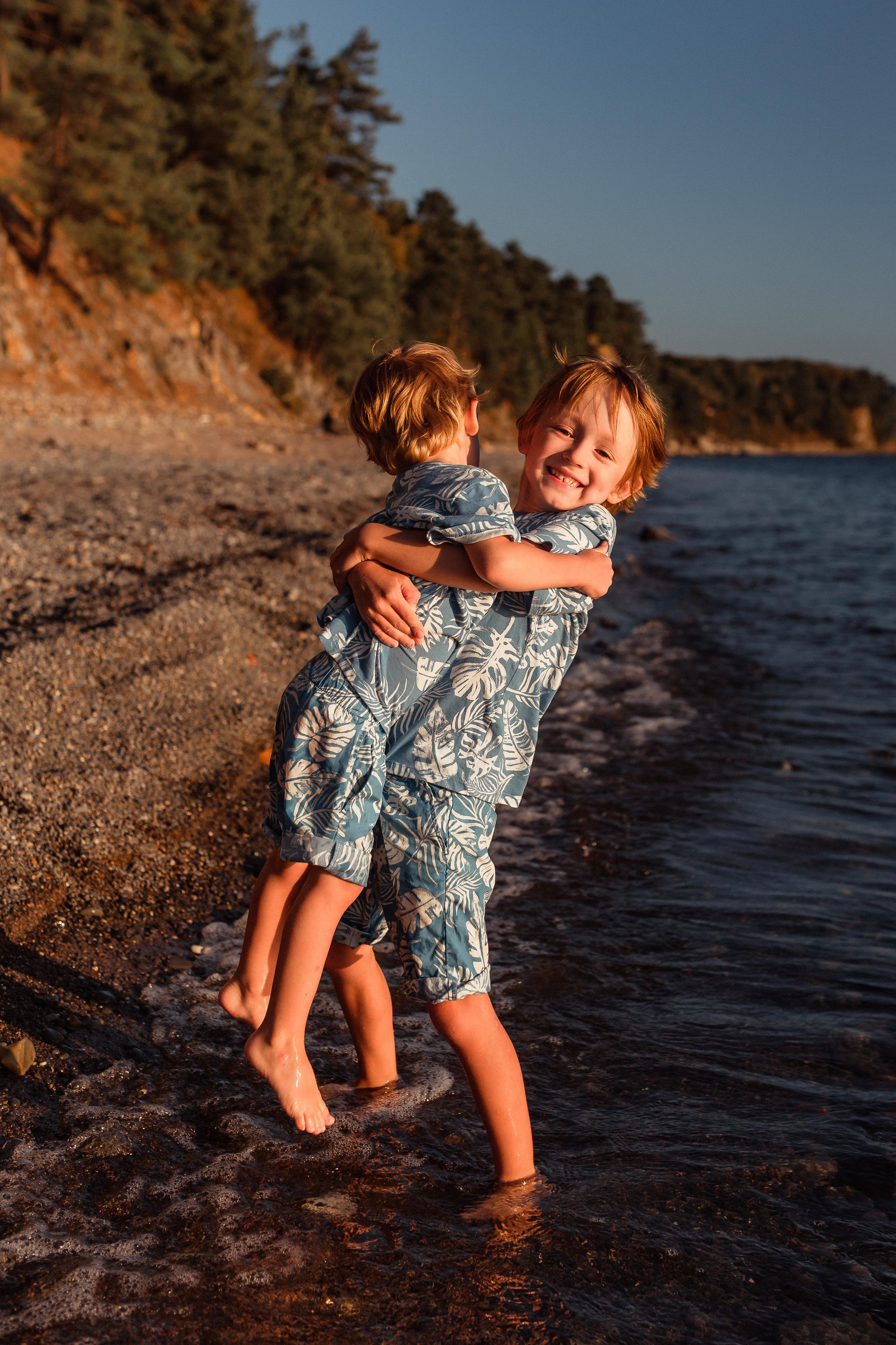 Назим и Алина