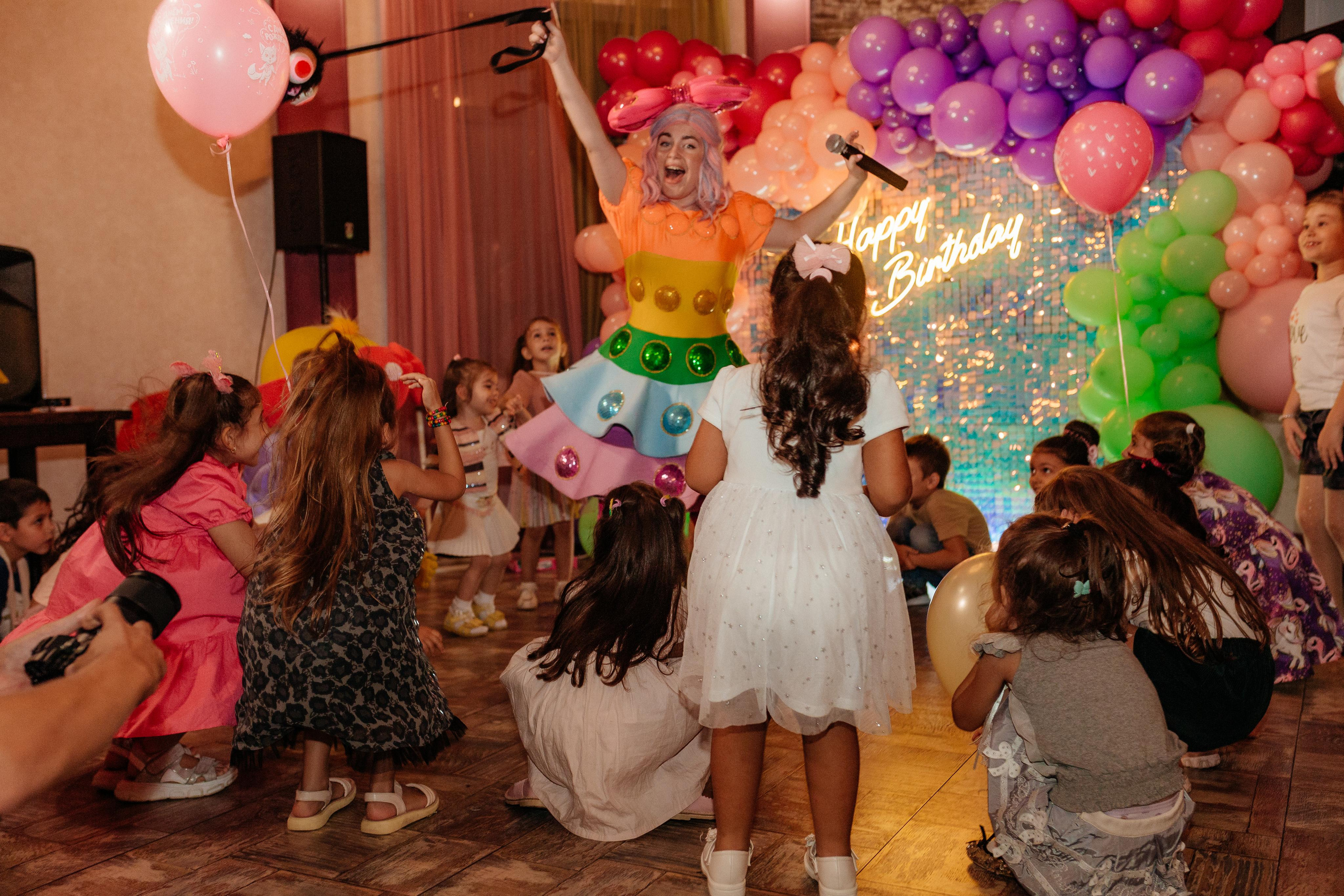 День рождения Софии и Элины