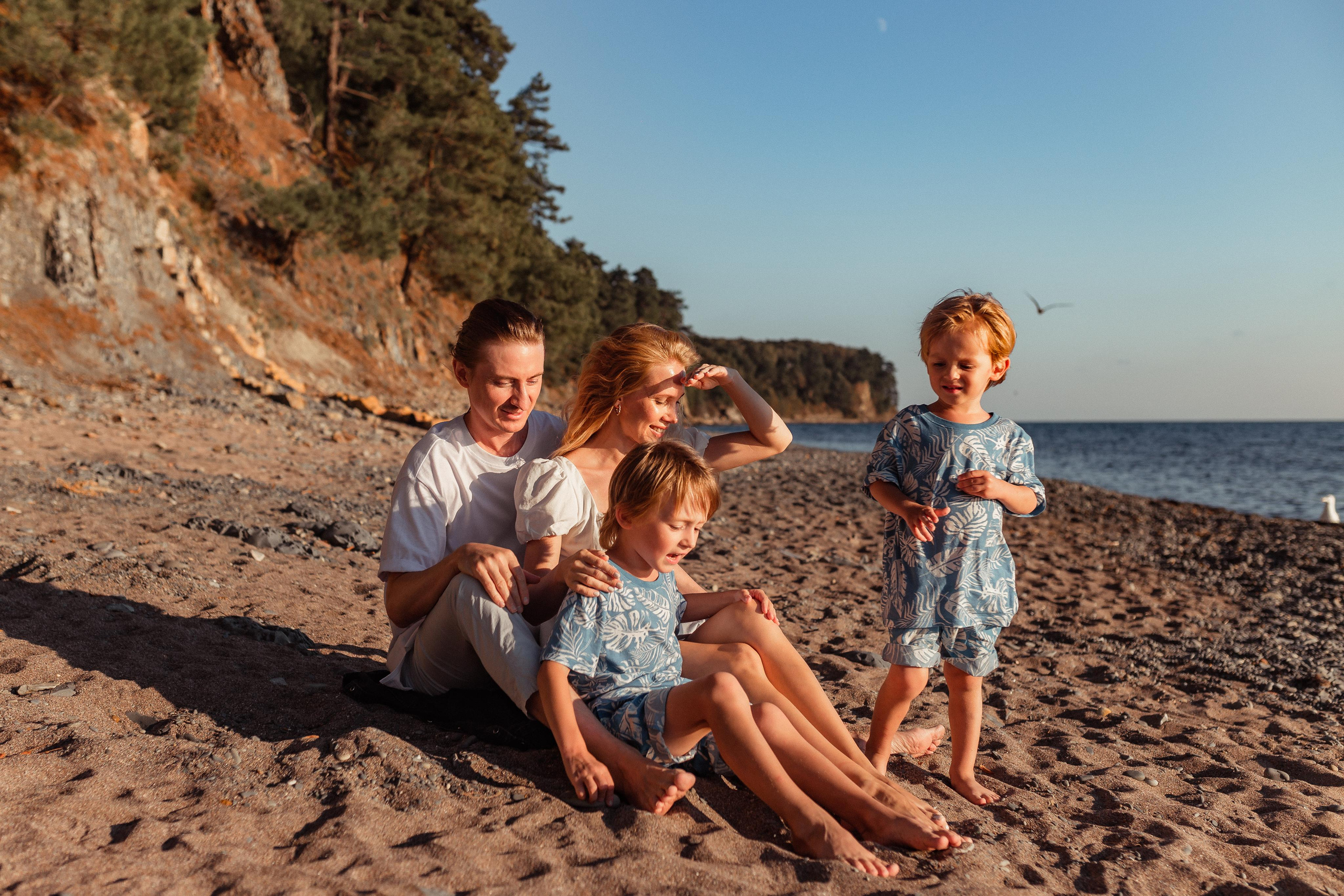 Назим и Алина