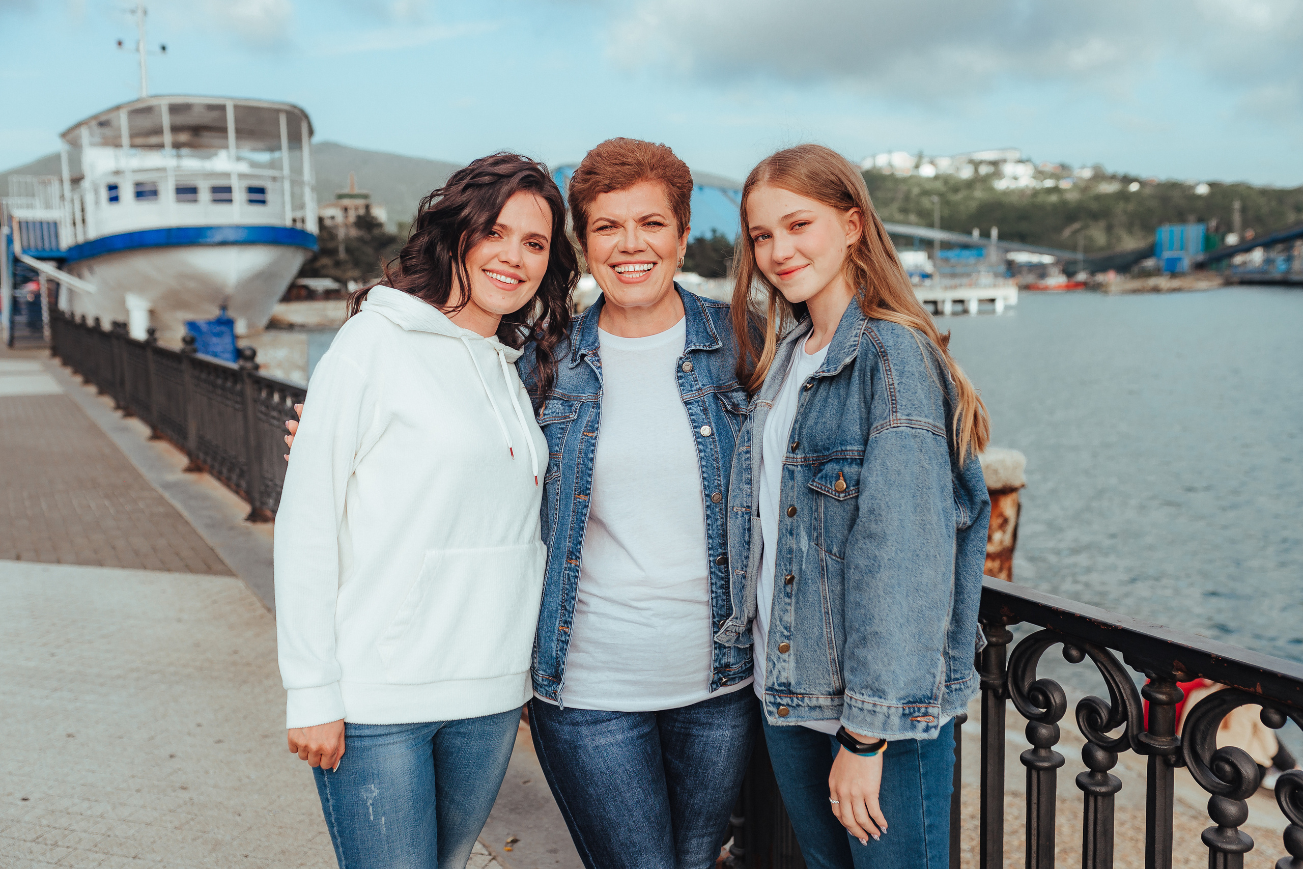 Татьяна, Ольга и Анна