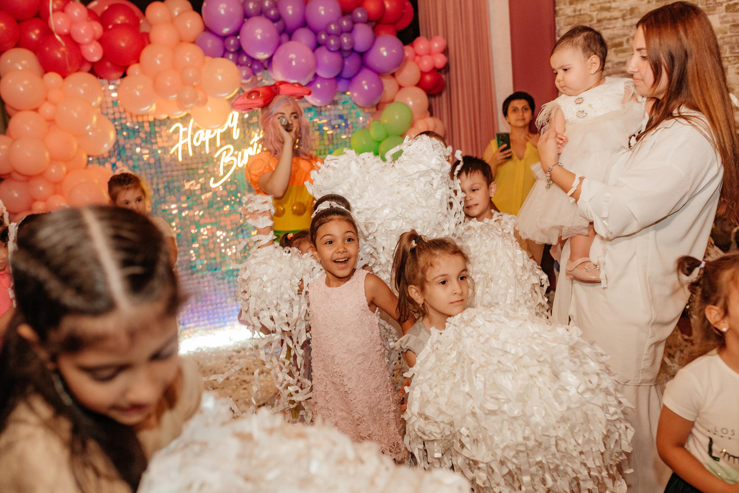 День рождения Софии и Элины