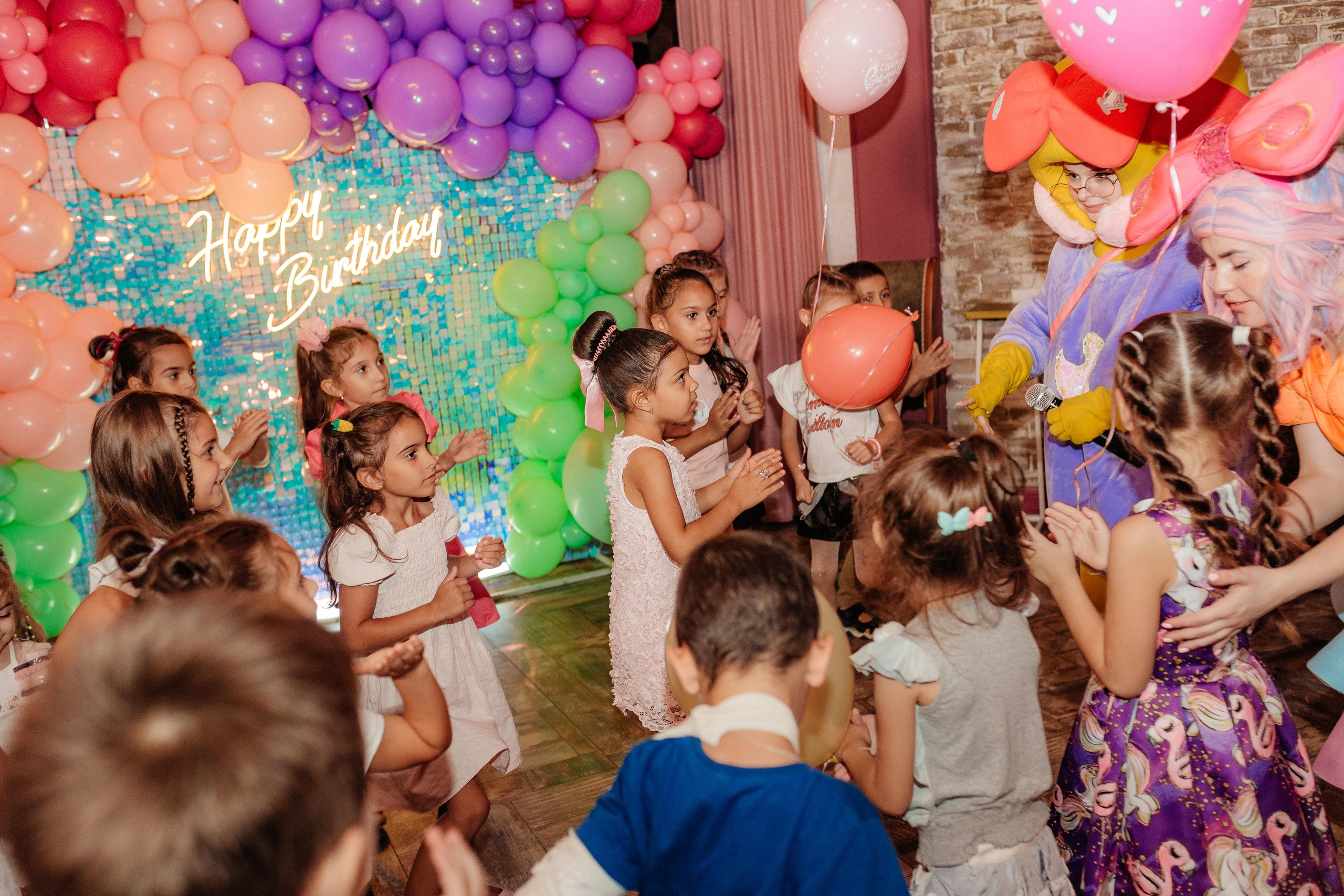 День рождения Софии и Элины