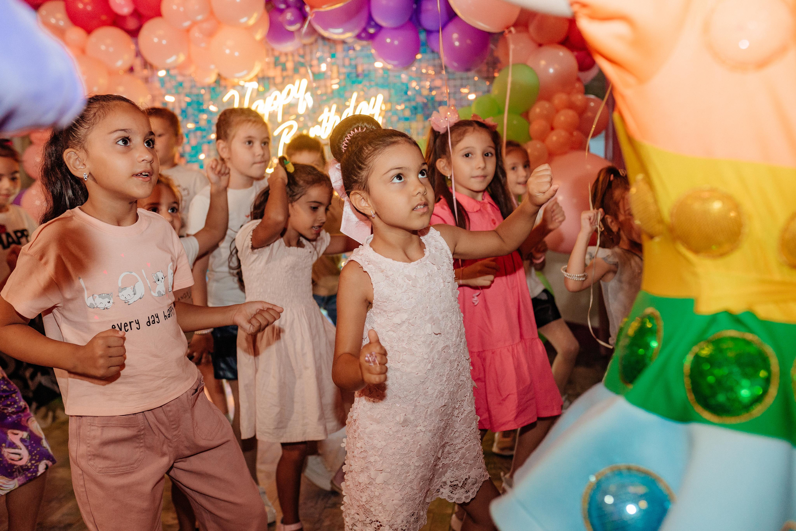 День рождения Софии и Элины