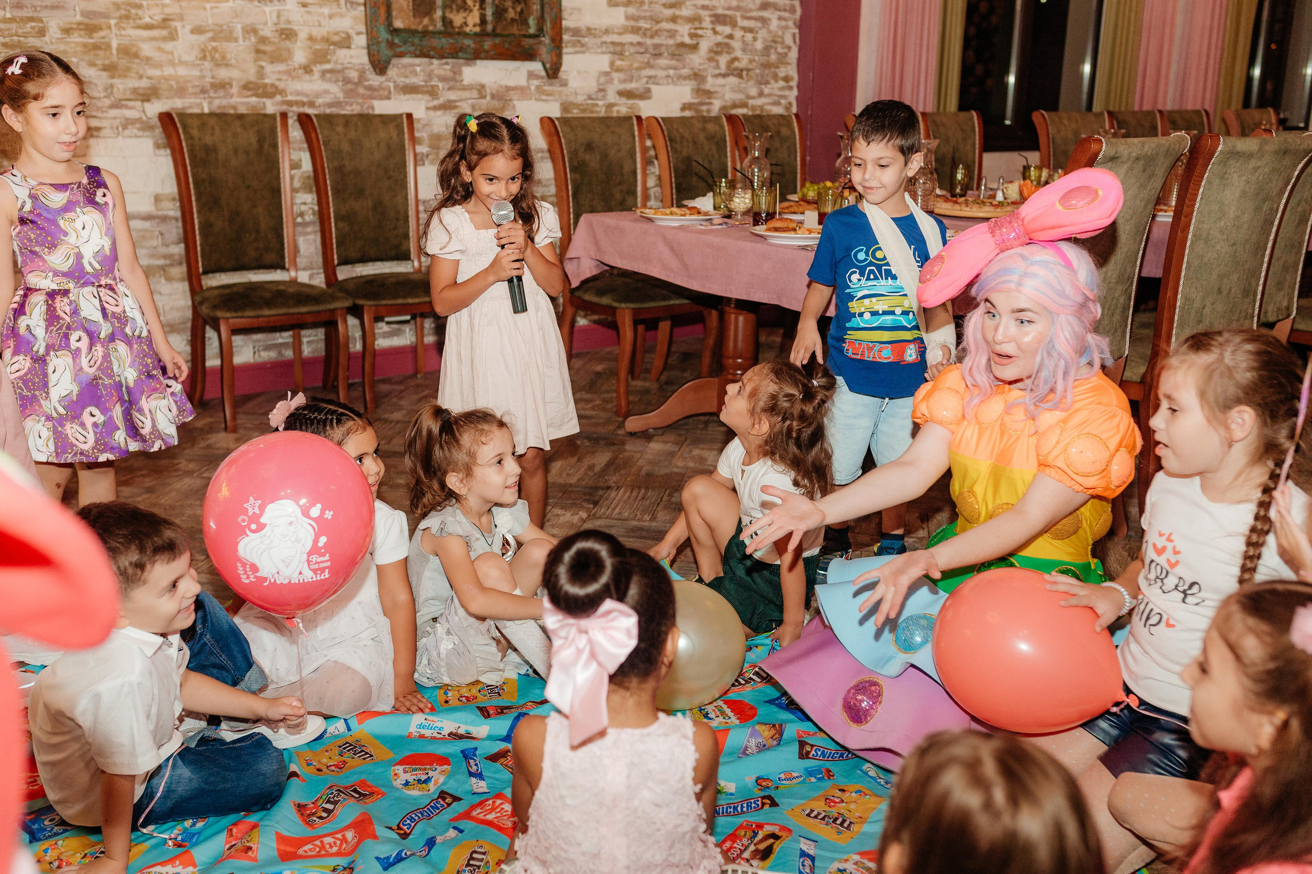 День рождения Софии и Элины