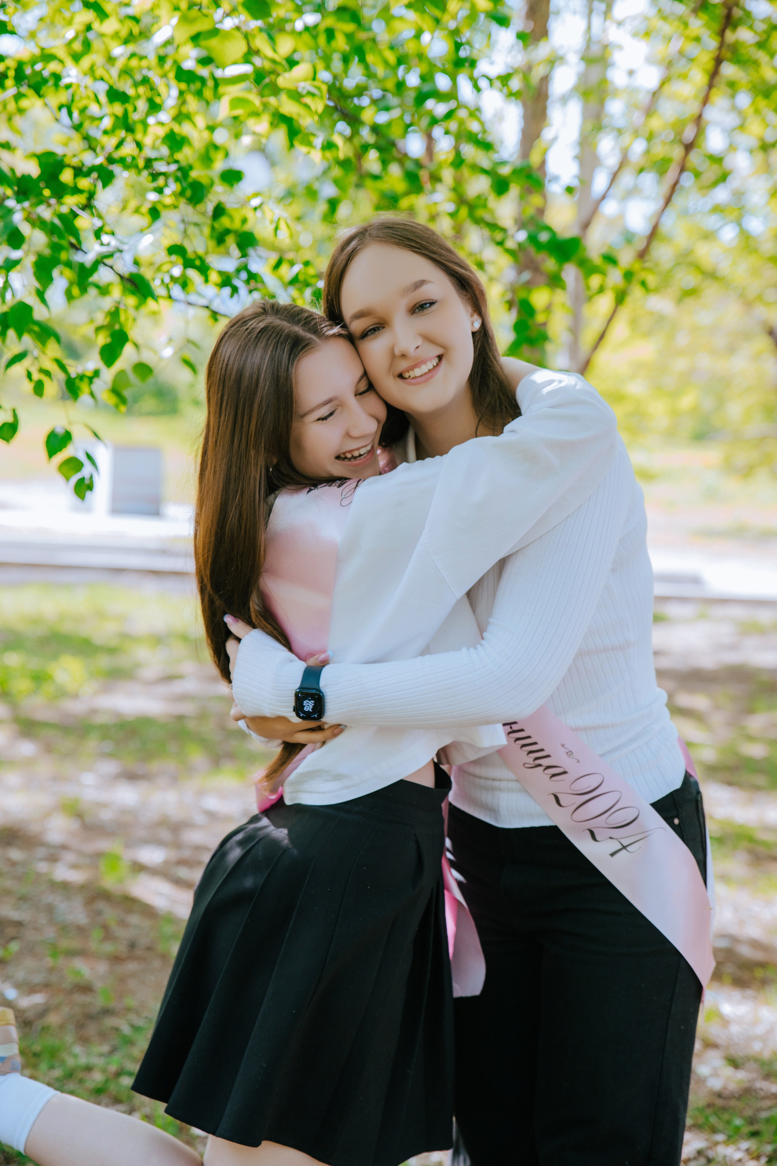 Гимназия им. Сайбеля — Выпуск 2024, 9 класс. Фотограф Ярмишко Дарья. Выпускные фотокниги