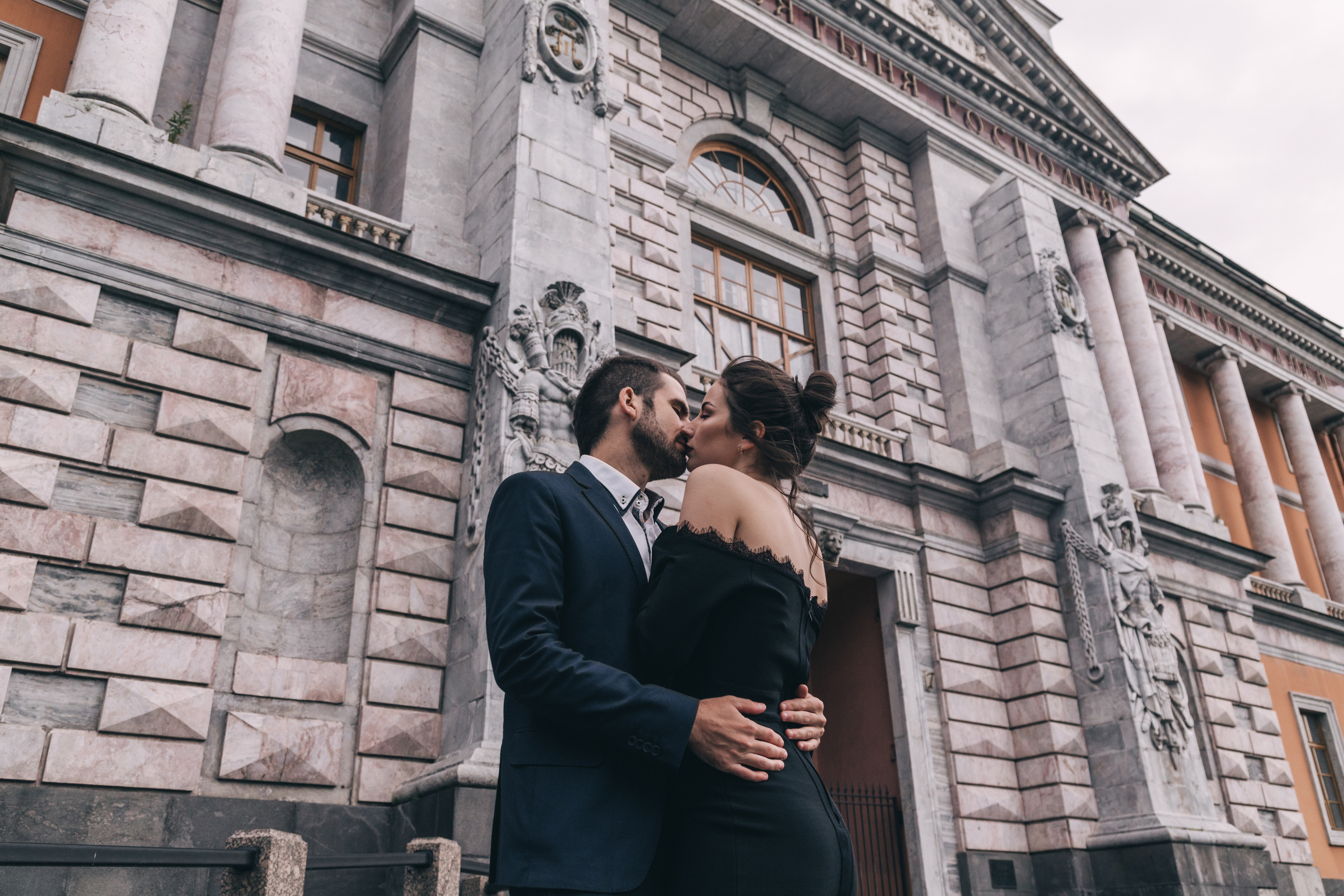 Лавстори. Юля Шаровьёва семейный и свадебный фотограф в Санкт-Петербурге