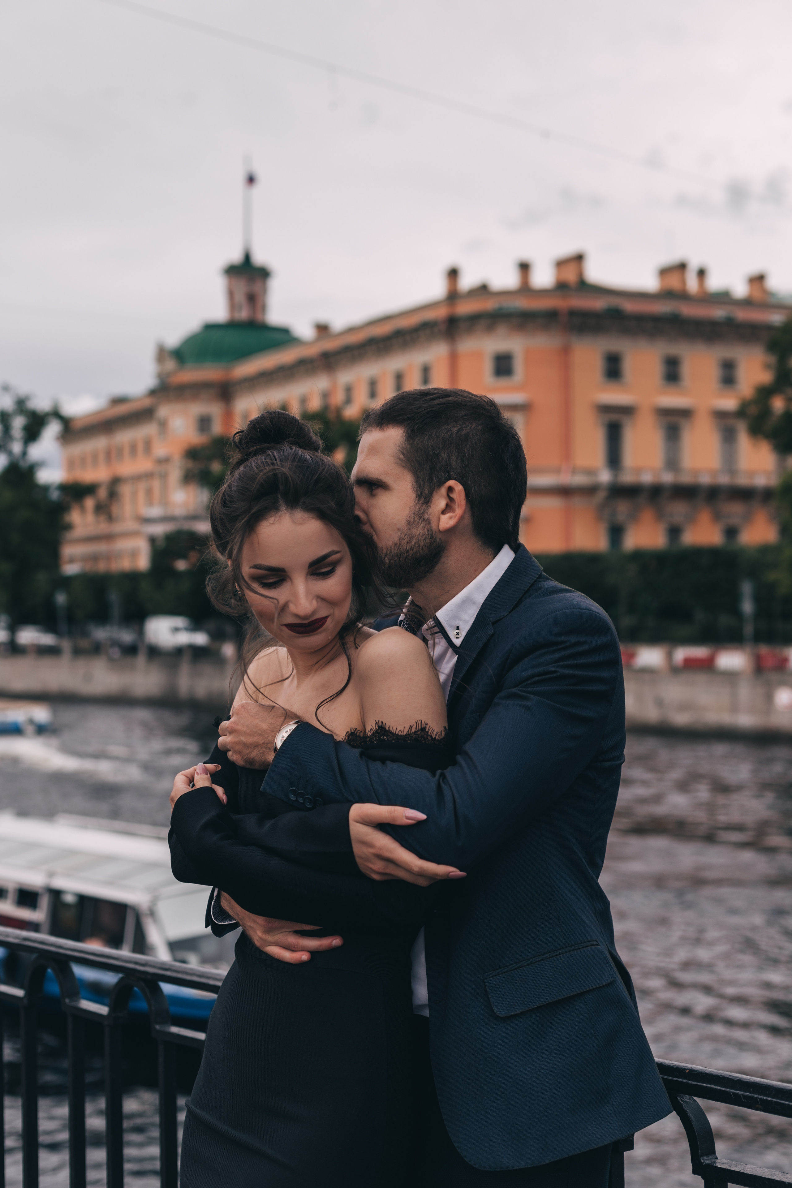 Лавстори. Юля Шаровьёва семейный и свадебный фотограф в Санкт-Петербурге