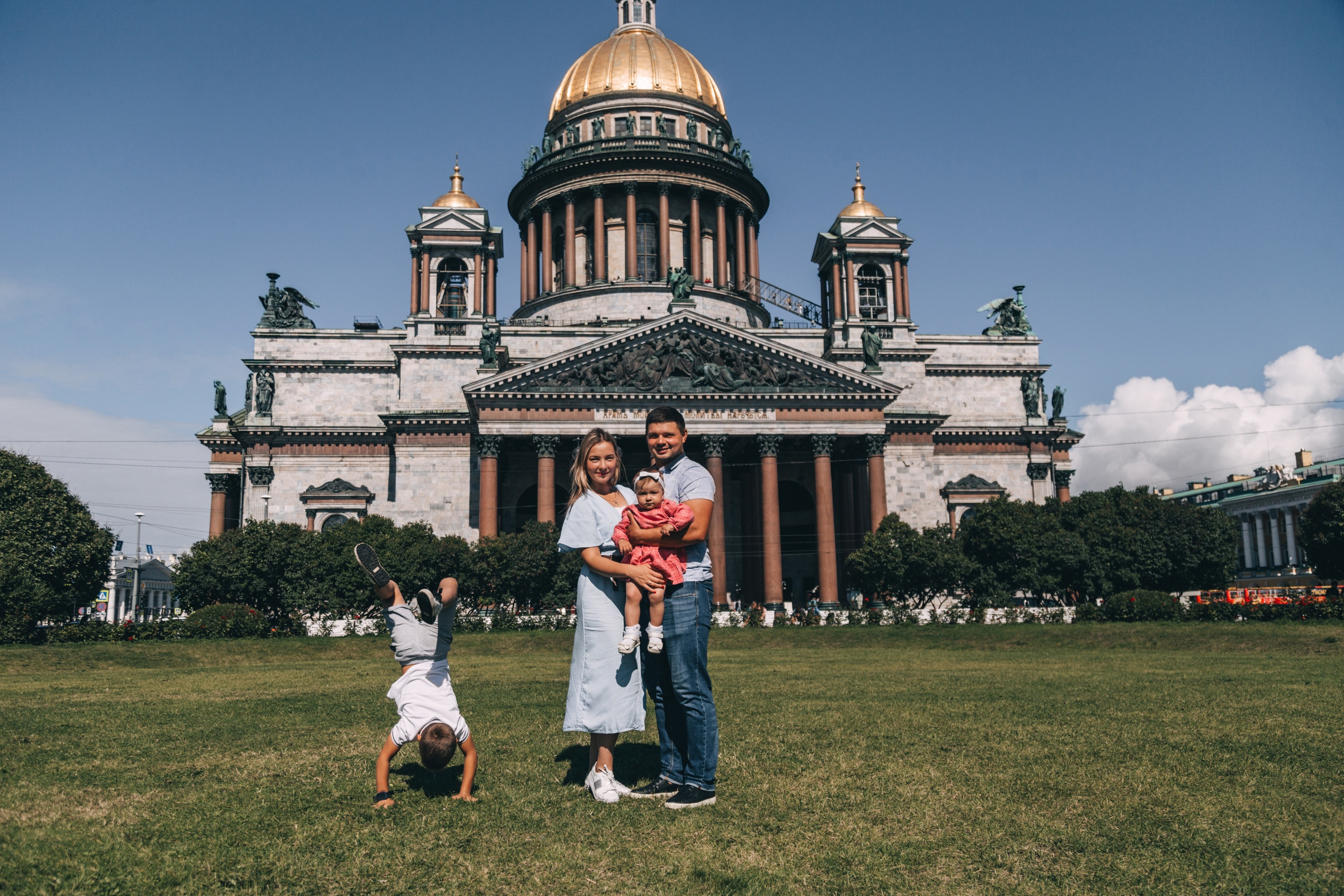 Семейные. Юля Шаровьёва семейный и свадебный фотограф в Санкт-Петербурге