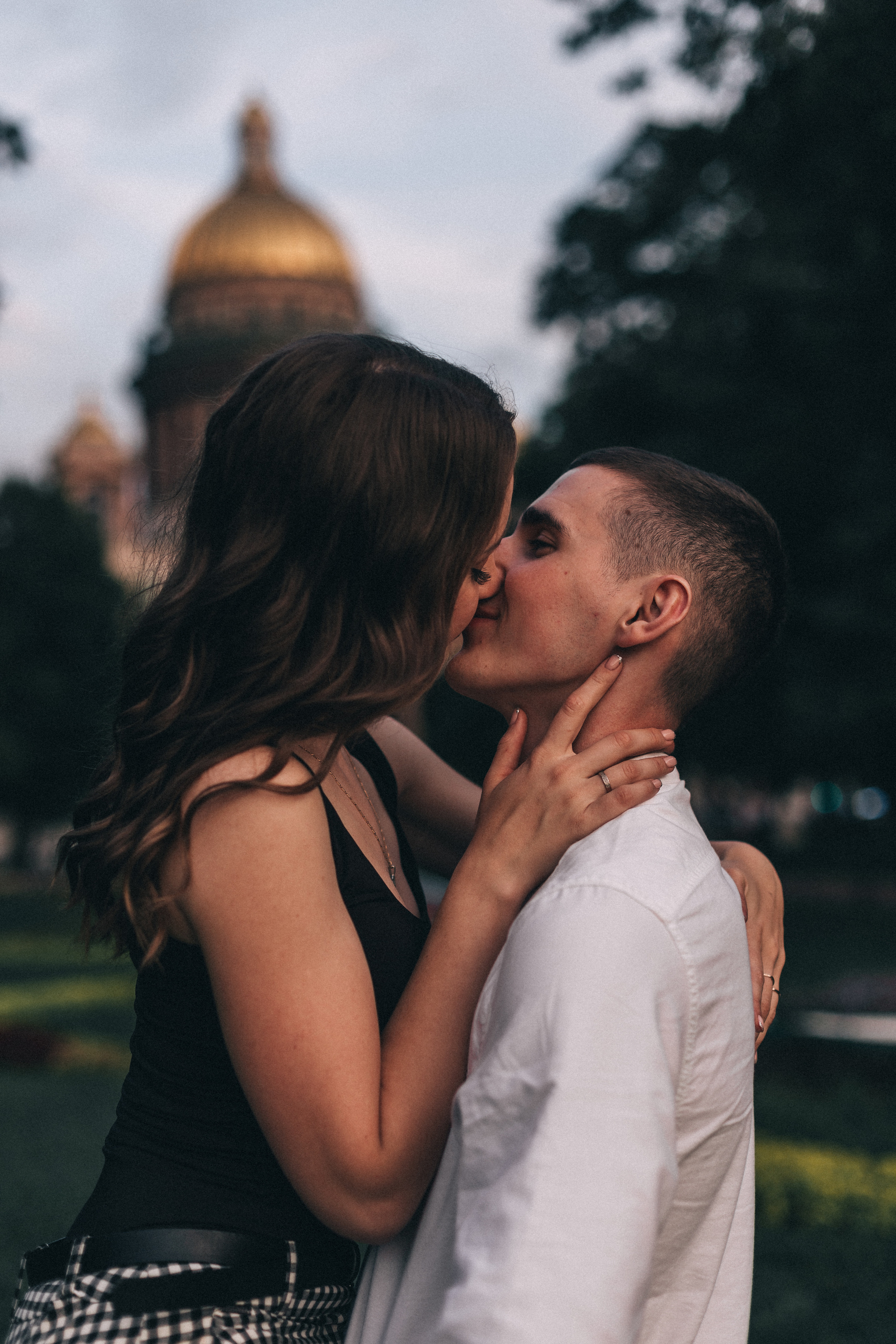 Лавстори. Юля Шаровьёва семейный и свадебный фотограф в Санкт-Петербурге